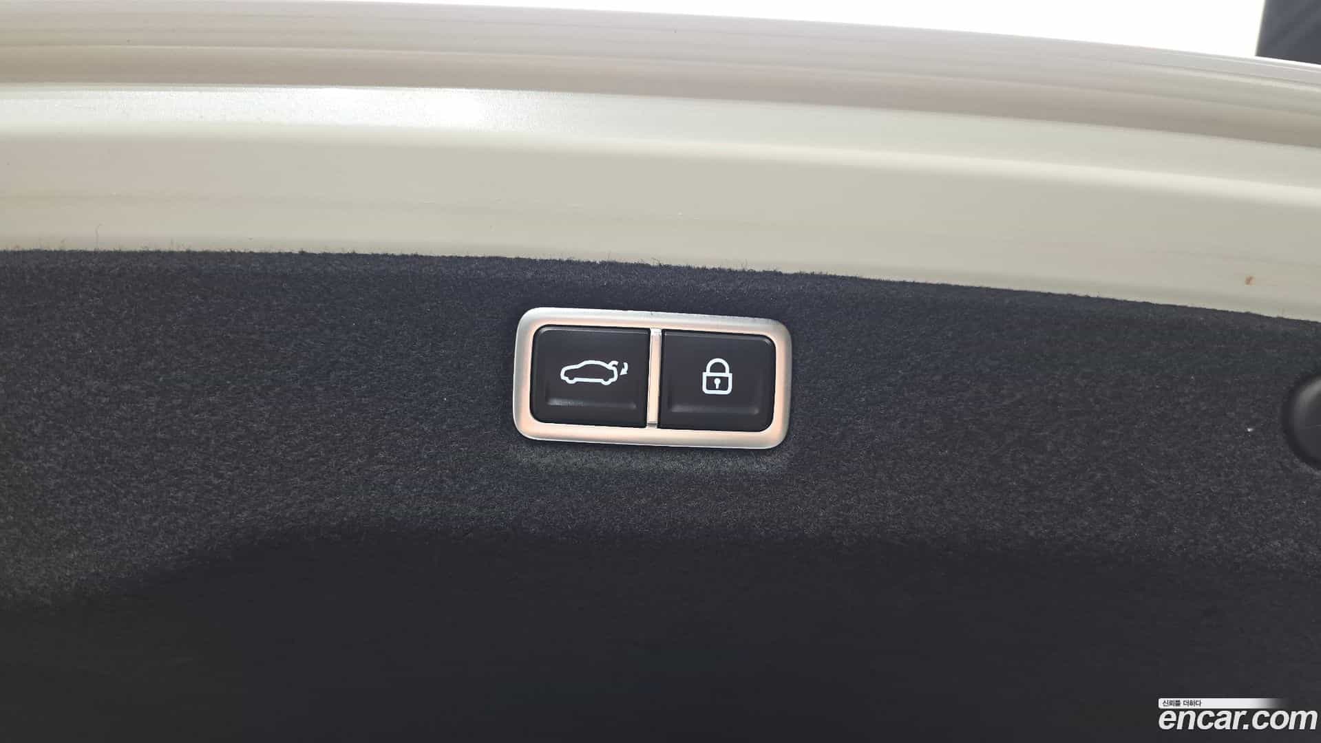 Sonata Hyundai 2023.8-OPTION-044