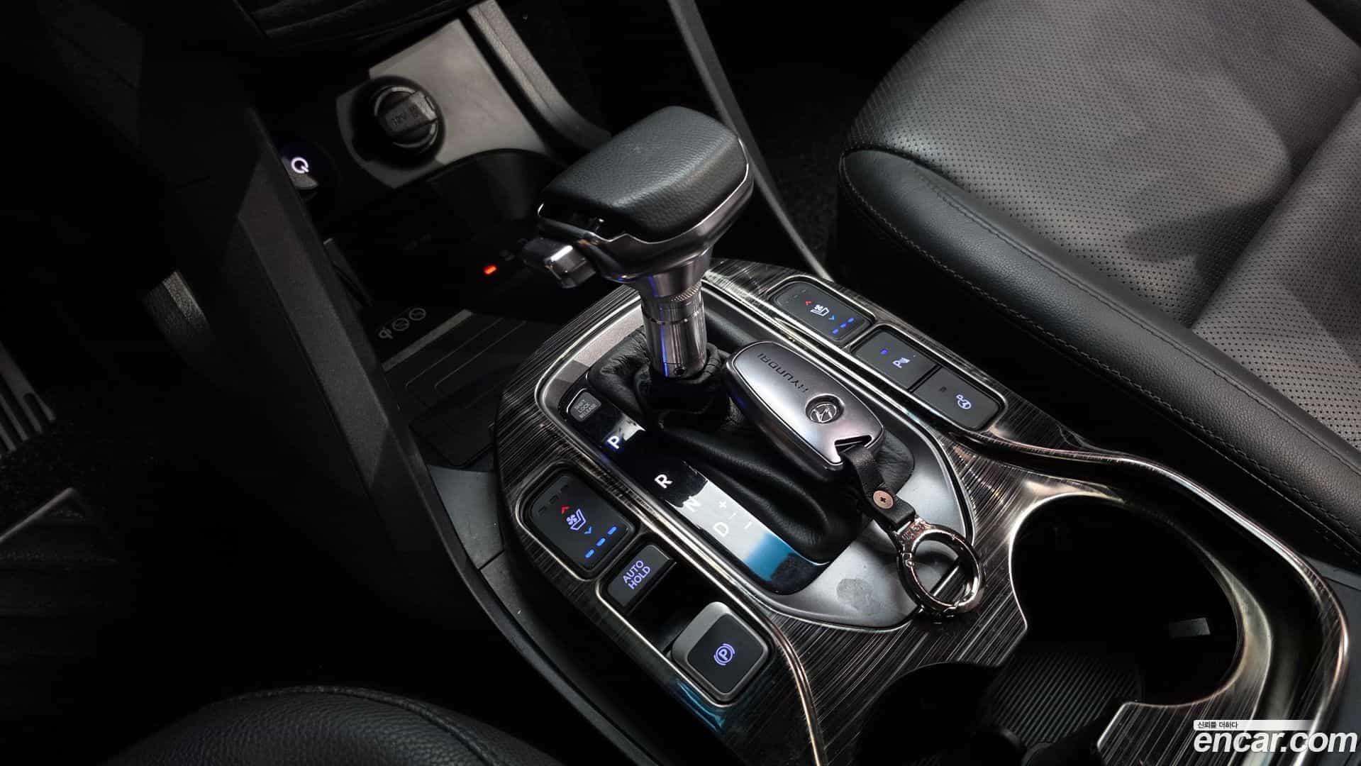 Santafe Hyundai 2015.5-INNER-009