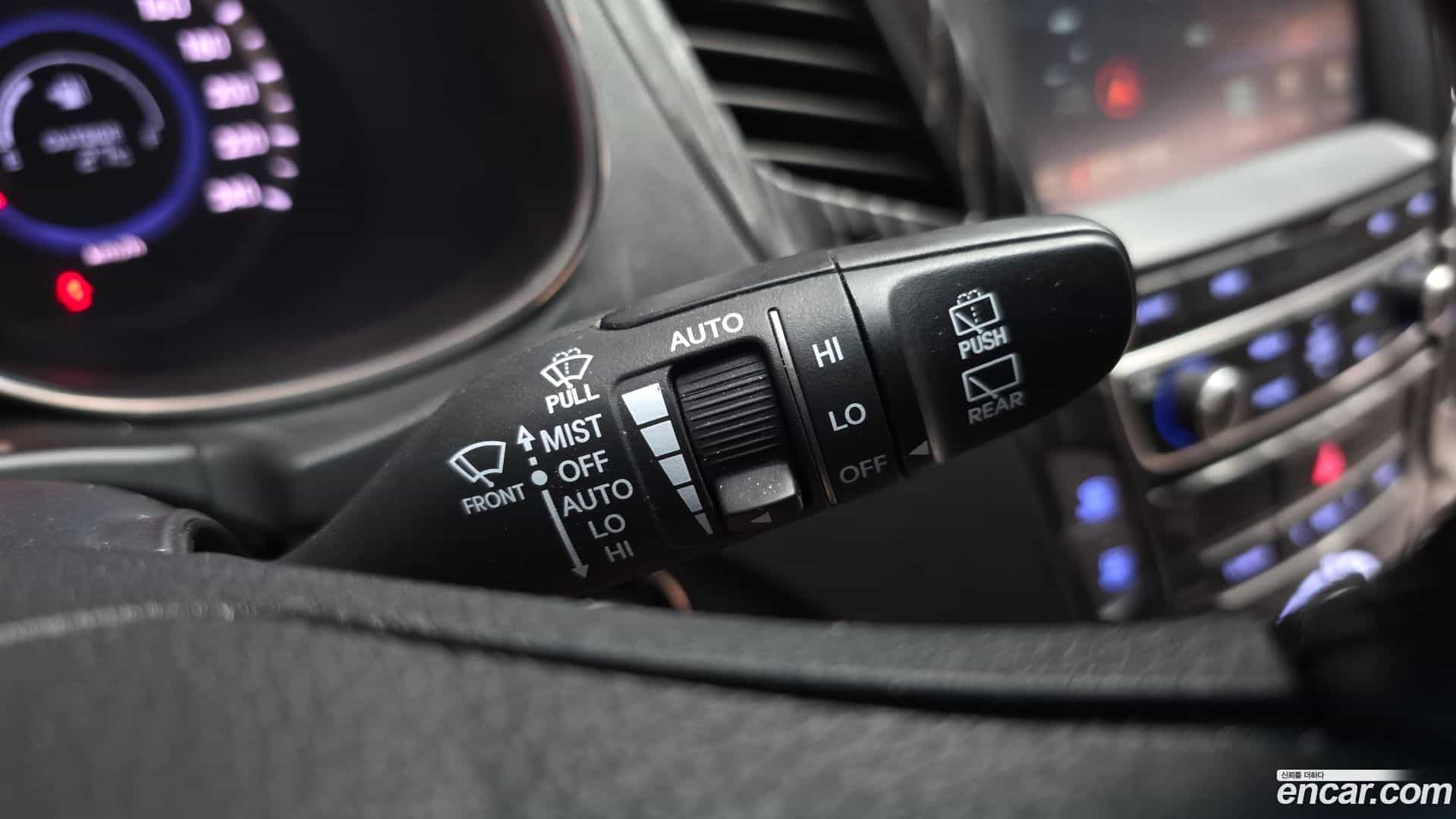 Santafe Hyundai 2015.5-OPTION-043