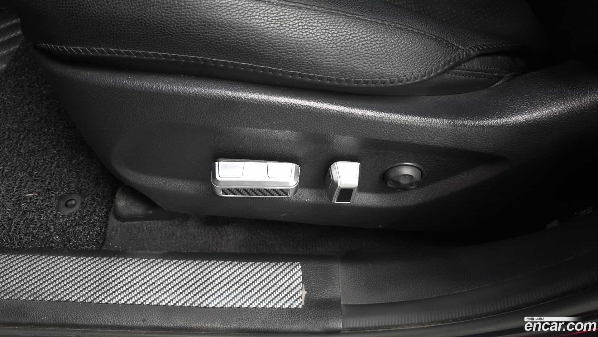 Santafe Hyundai 2015.5-OPTION-044