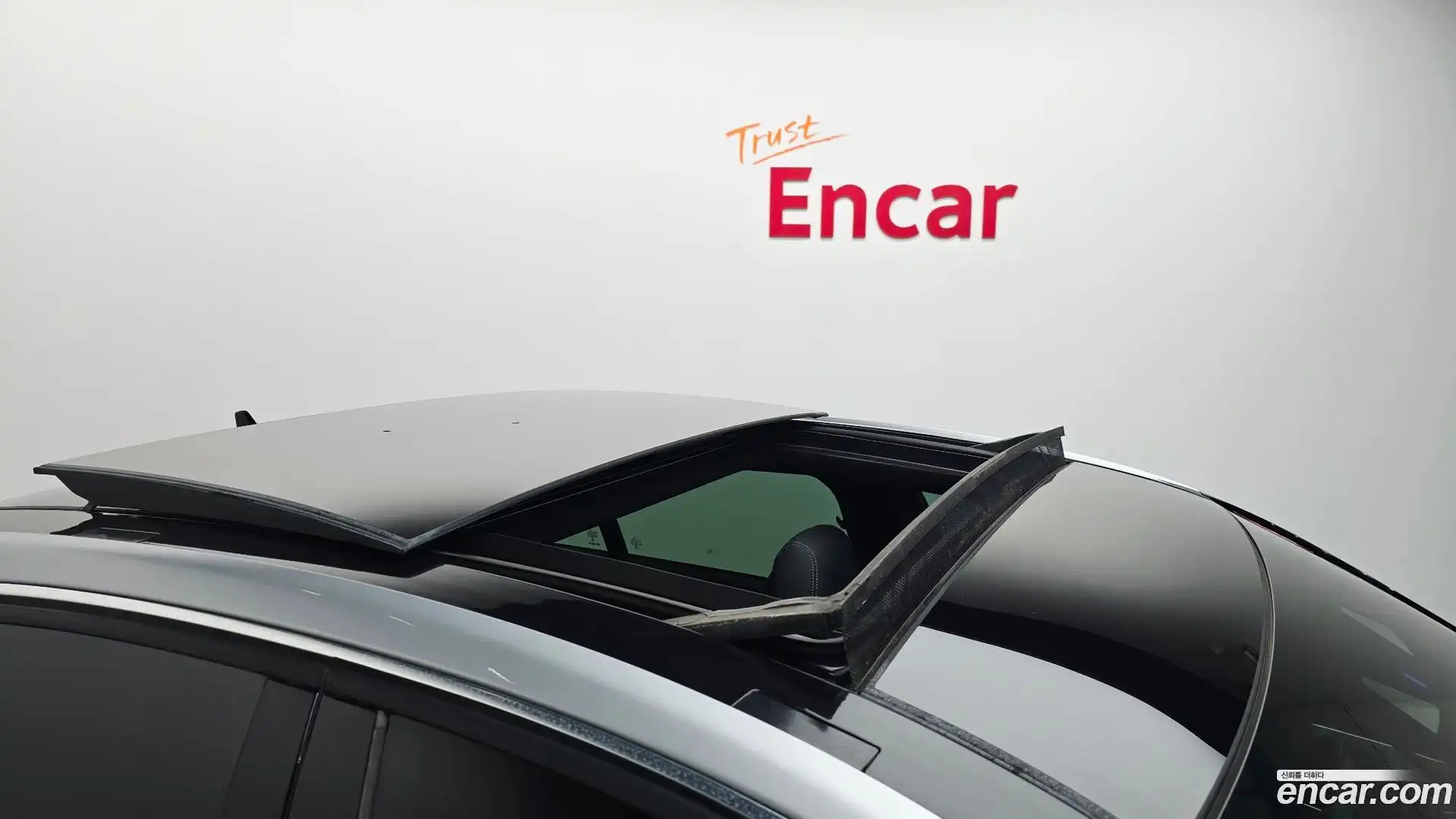 E-Class Mercedes-Benz 2014.2-OPTION-024