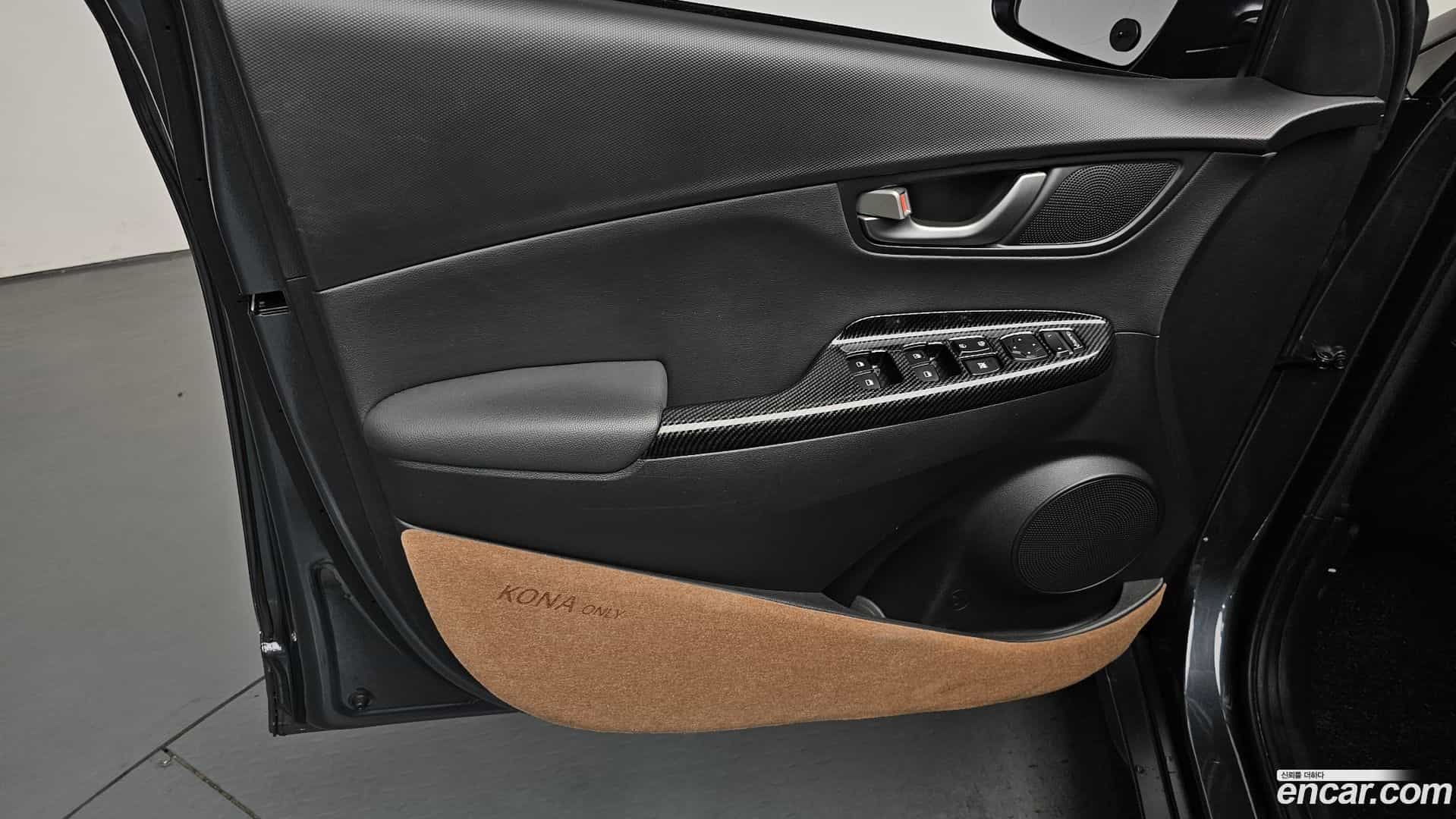 Kona Hyundai 2018.7-INNER-034