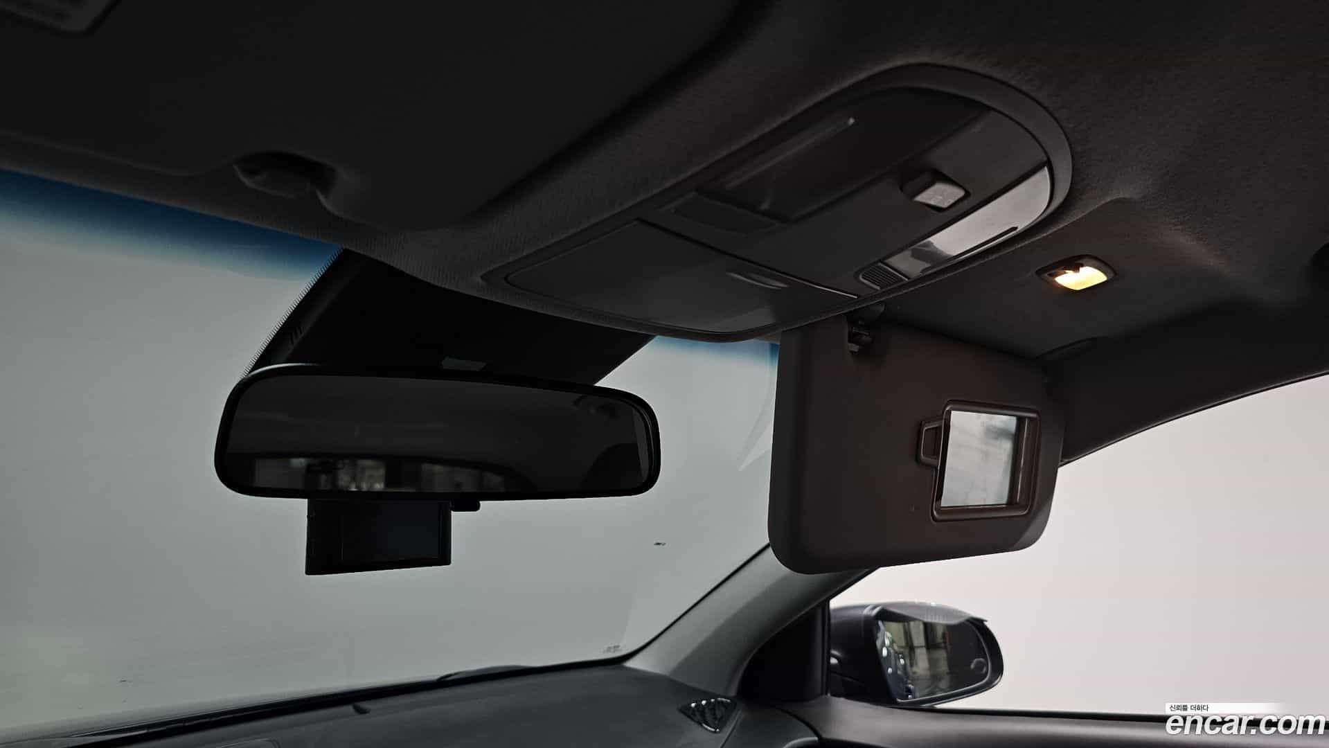 Kona Hyundai 2018.7-OPTION-044