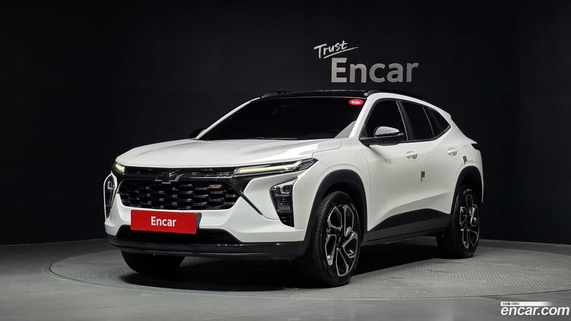 Trax Chevrolet 2023.3-OUTER-001
