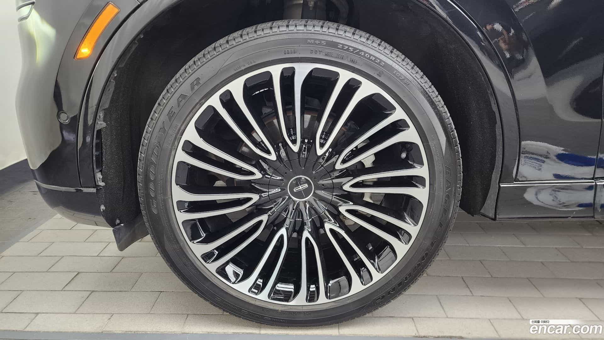 Aviator Lincoln 2021.9-OUTER-005