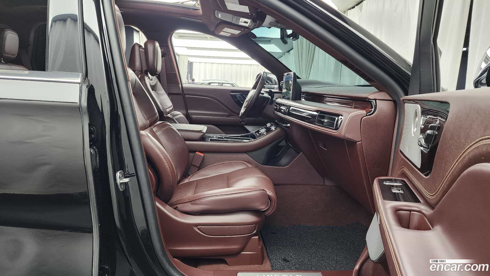 Aviator Lincoln 2021.9-OPTION-015