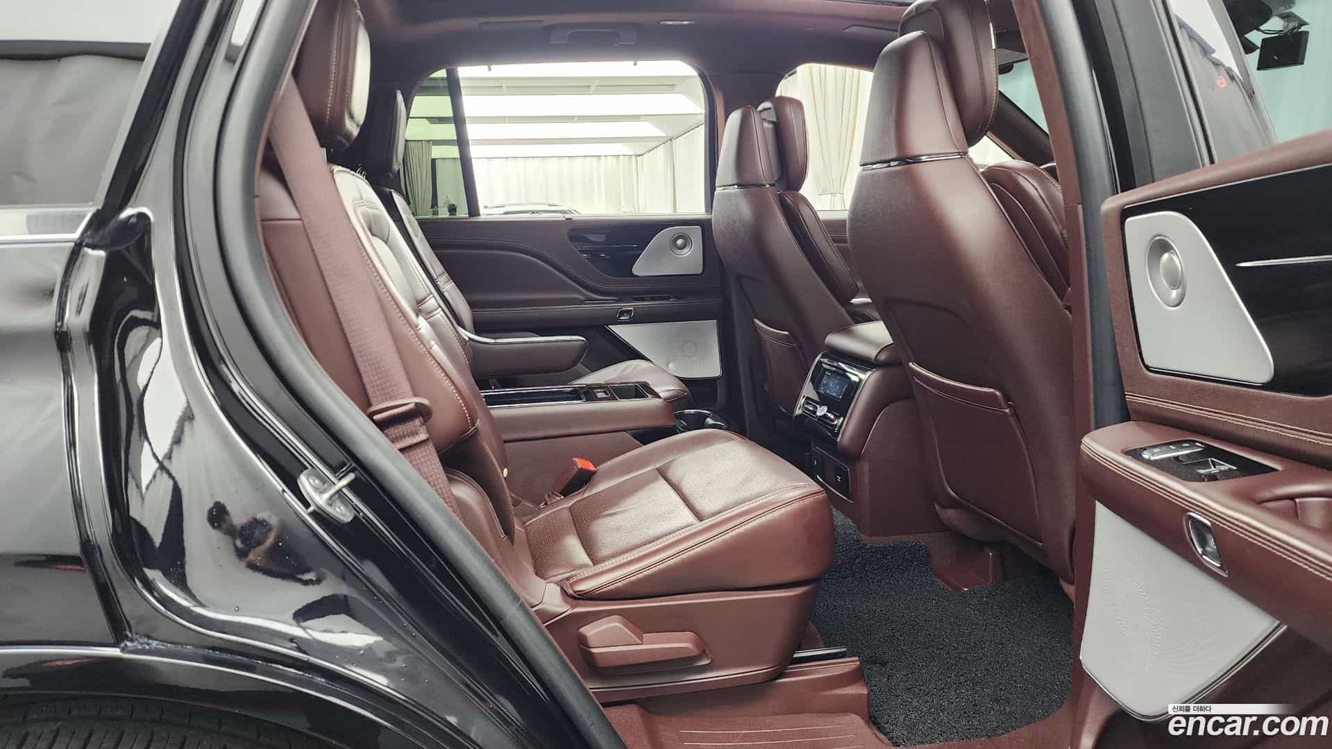 Aviator Lincoln 2021.9-OPTION-016