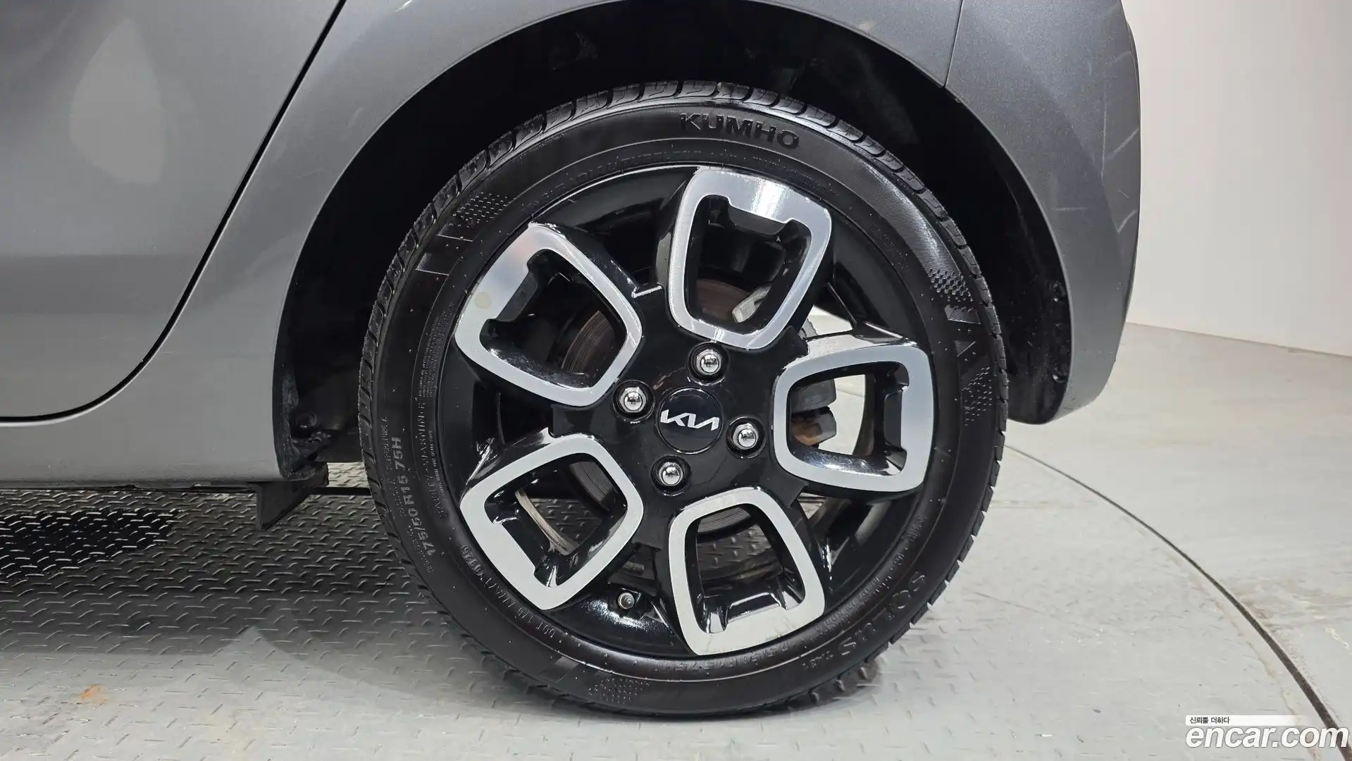 RAY Kia 2022.2-OUTER-031