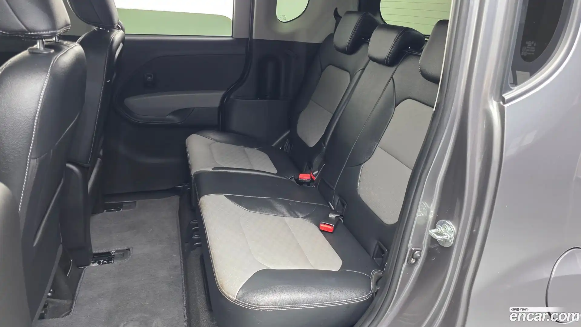 RAY Kia 2022.2-INNER-036