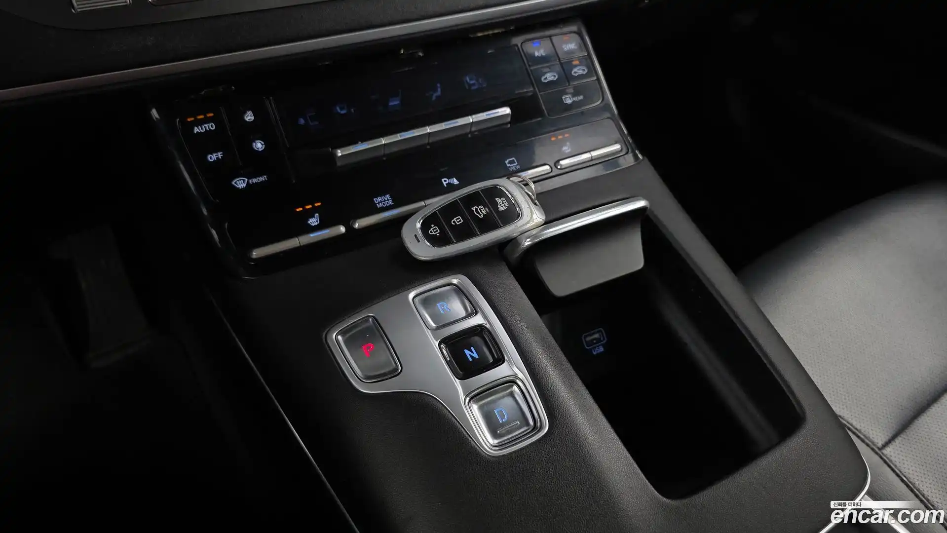 Grandeur Hyundai 2021.2-INNER-009