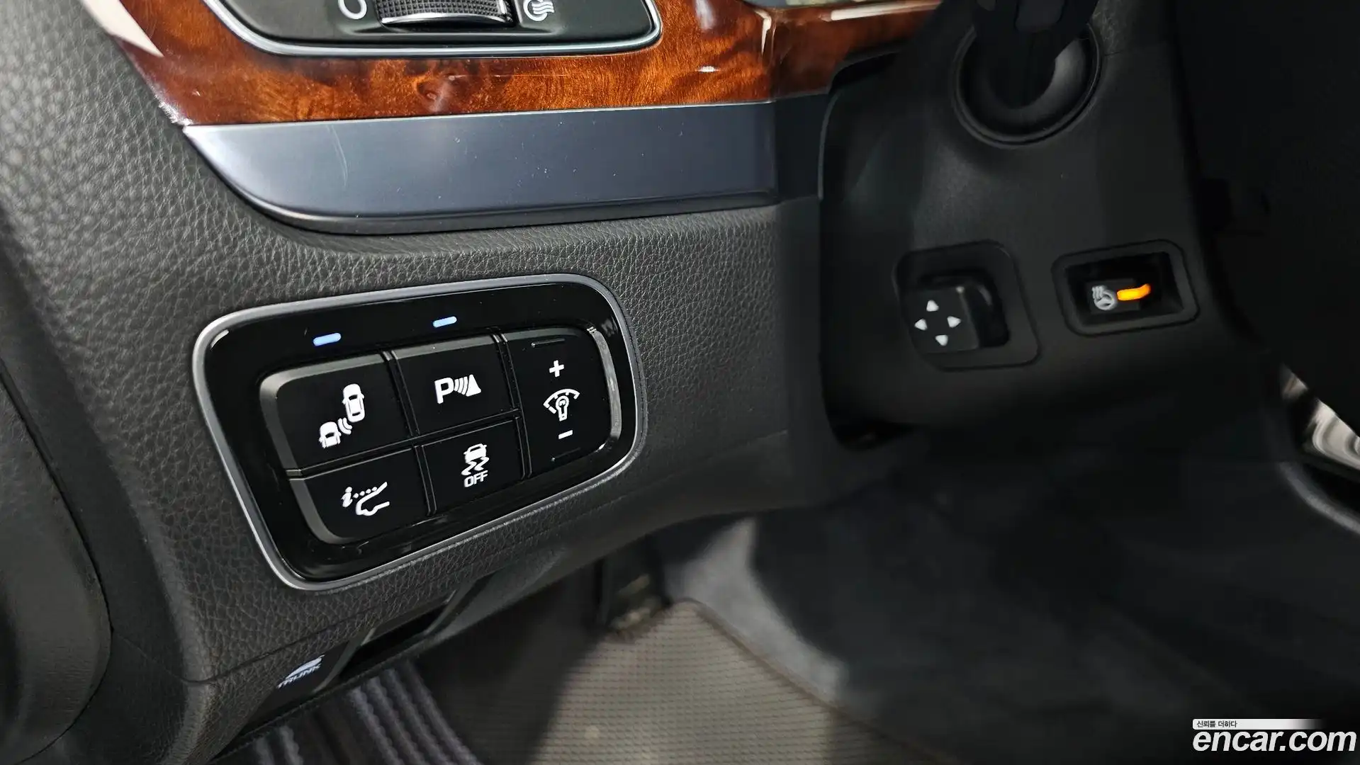 Equus Hyundai 2013.8-OPTION-024