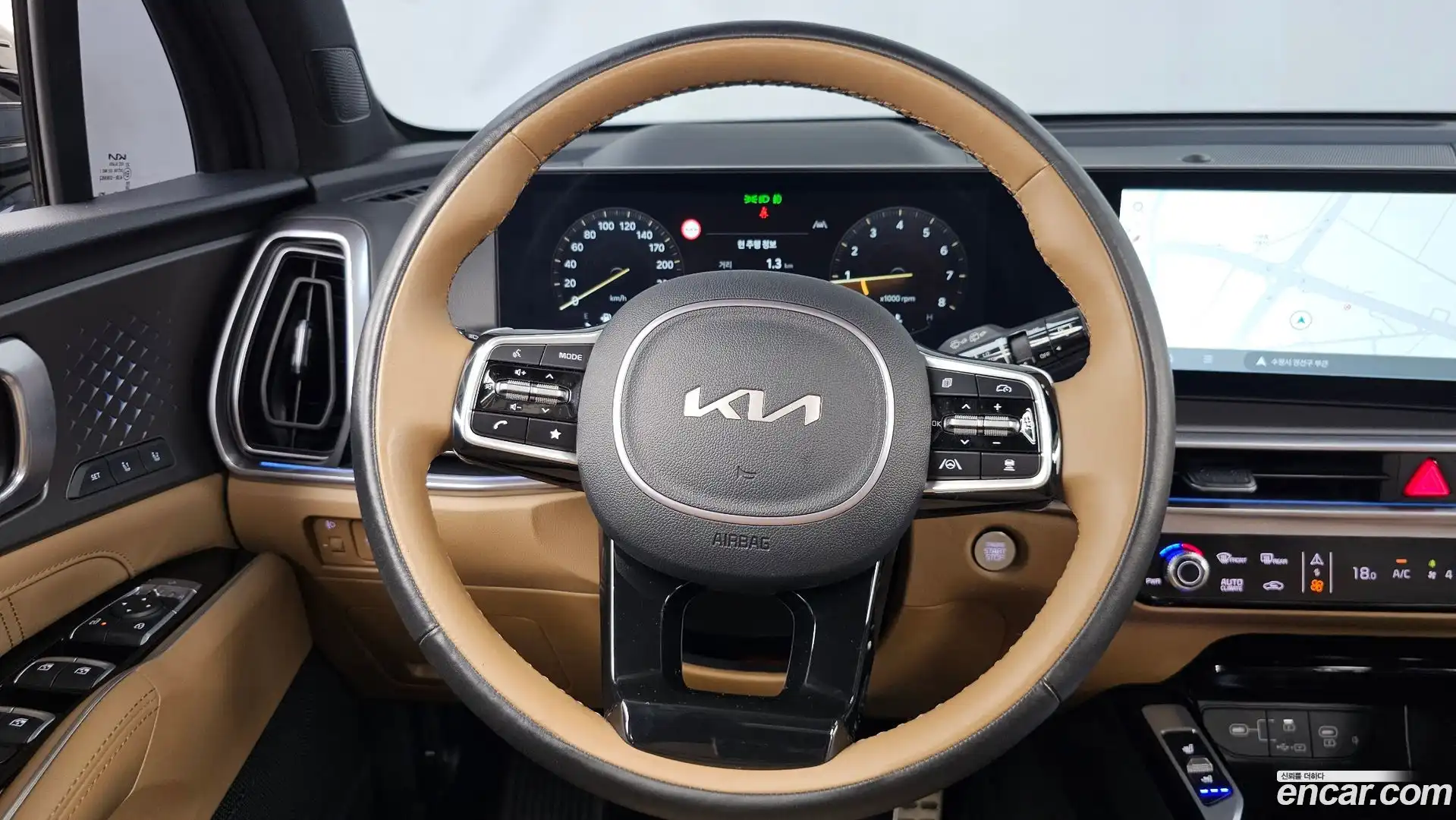 Sorento Kia 2023.9-OPTION-017