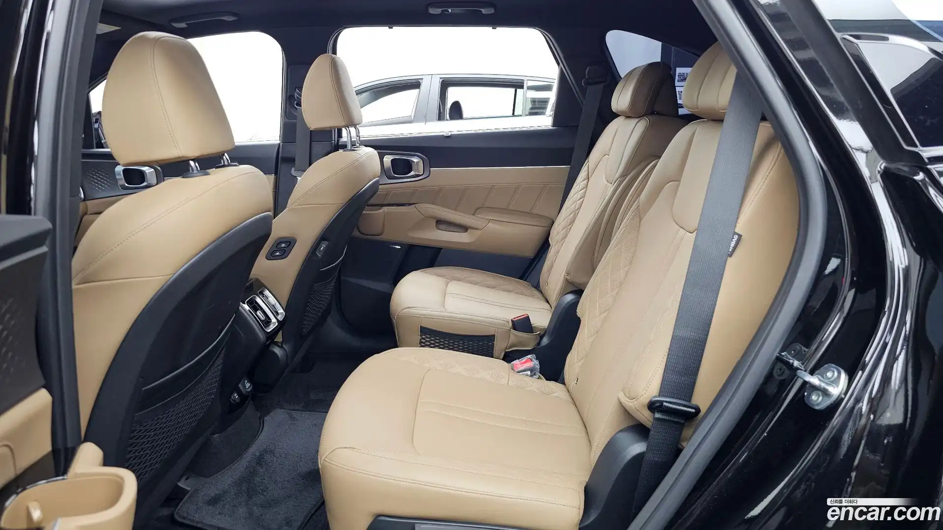 Sorento Kia 2023.9-INNER-036