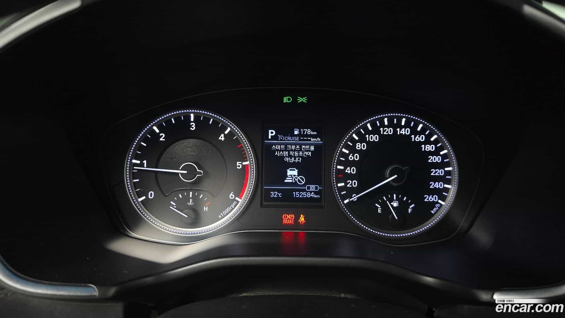 Santafe Hyundai 2018.9-INNER-008