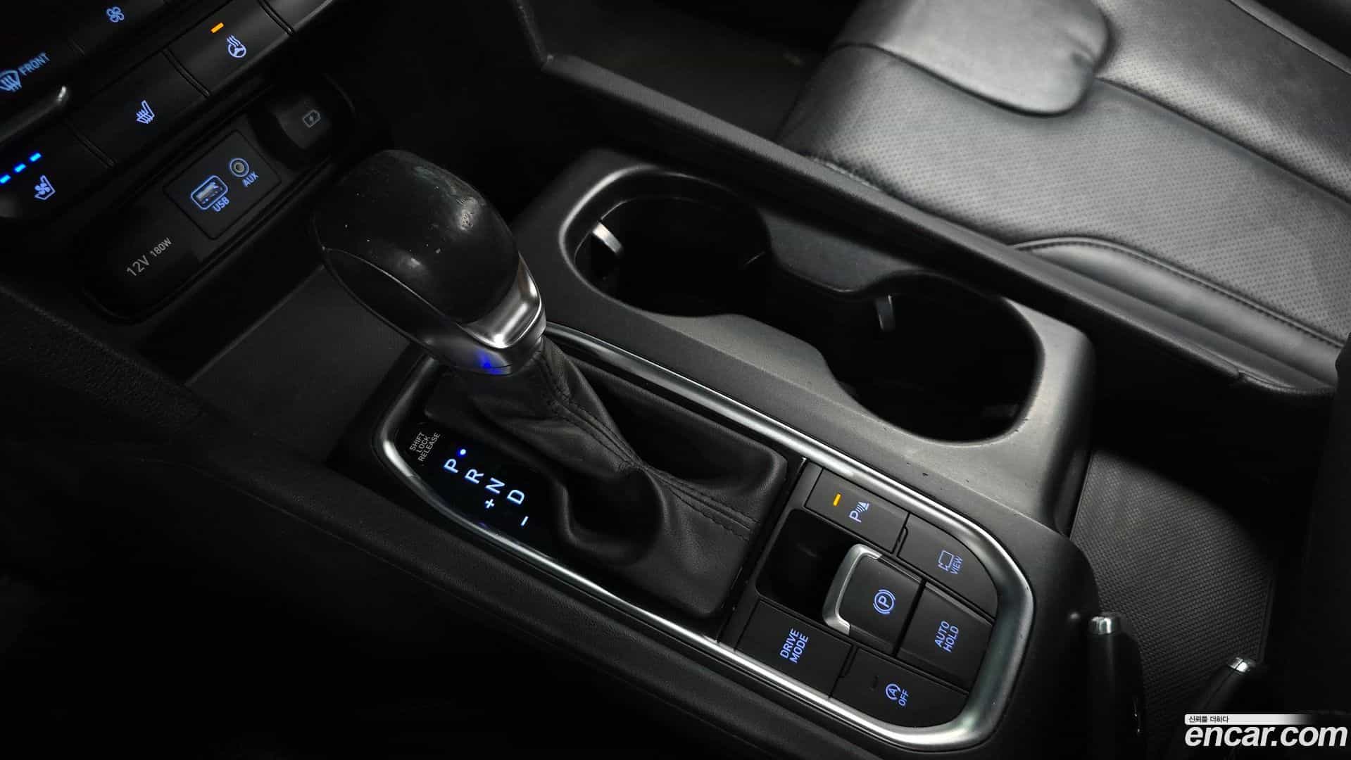 Santafe Hyundai 2018.9-INNER-009