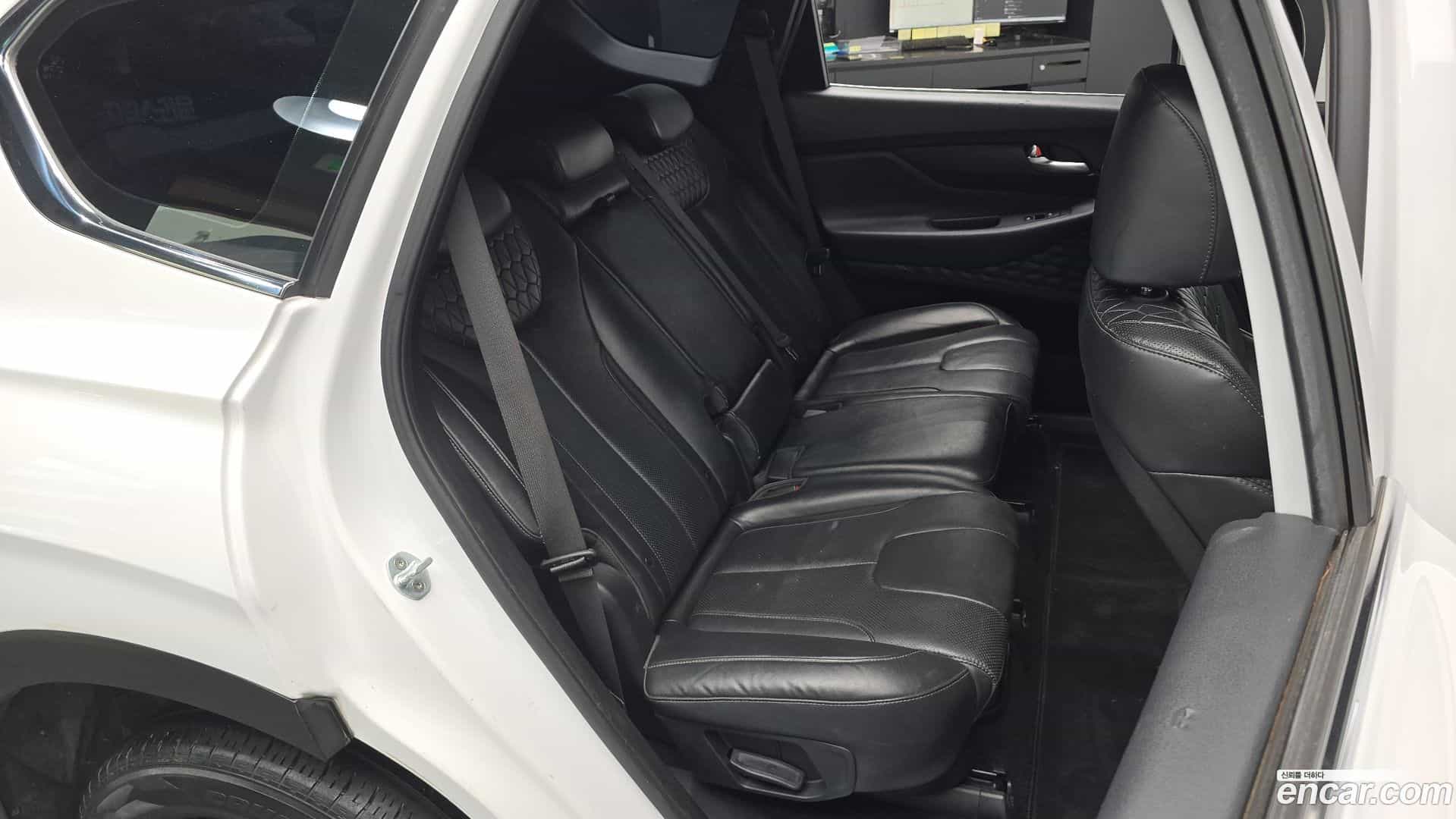 Santafe Hyundai 2018.9-OPTION-015