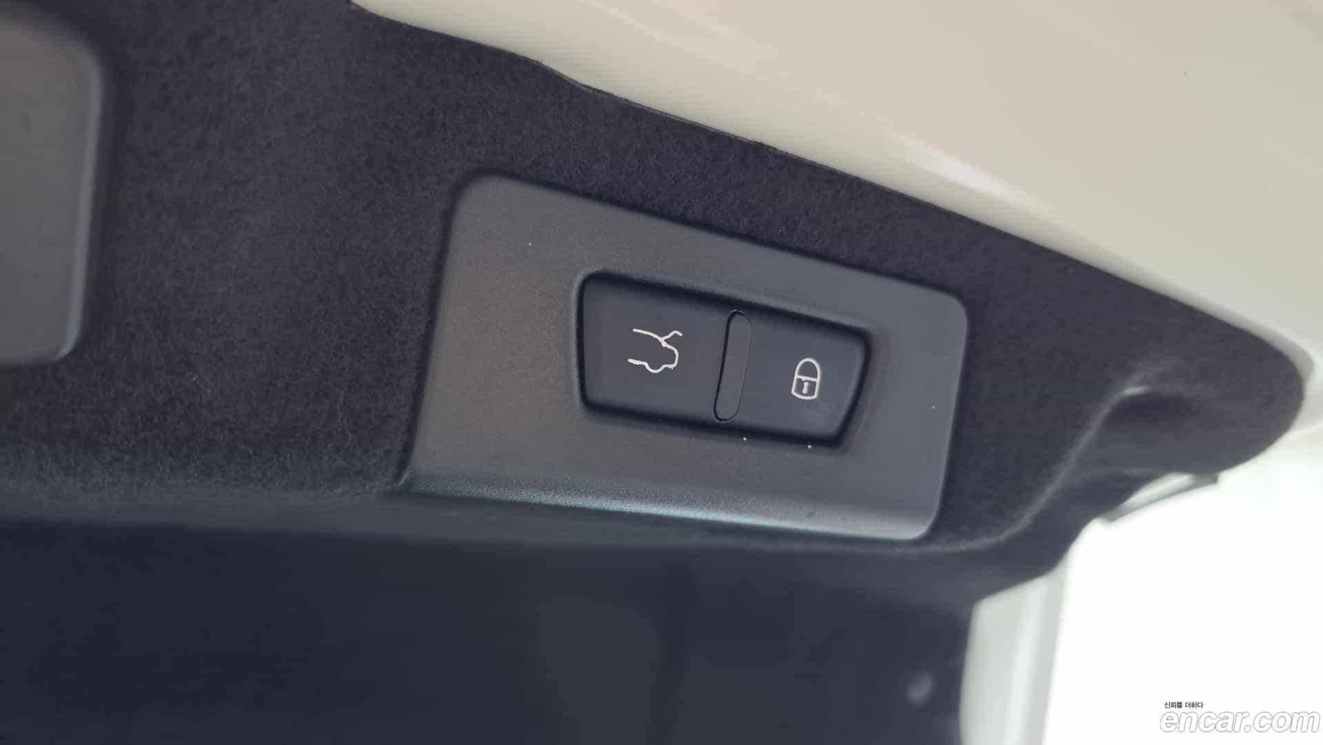 Quattroporte Maserati 2019.8-OPTION-022