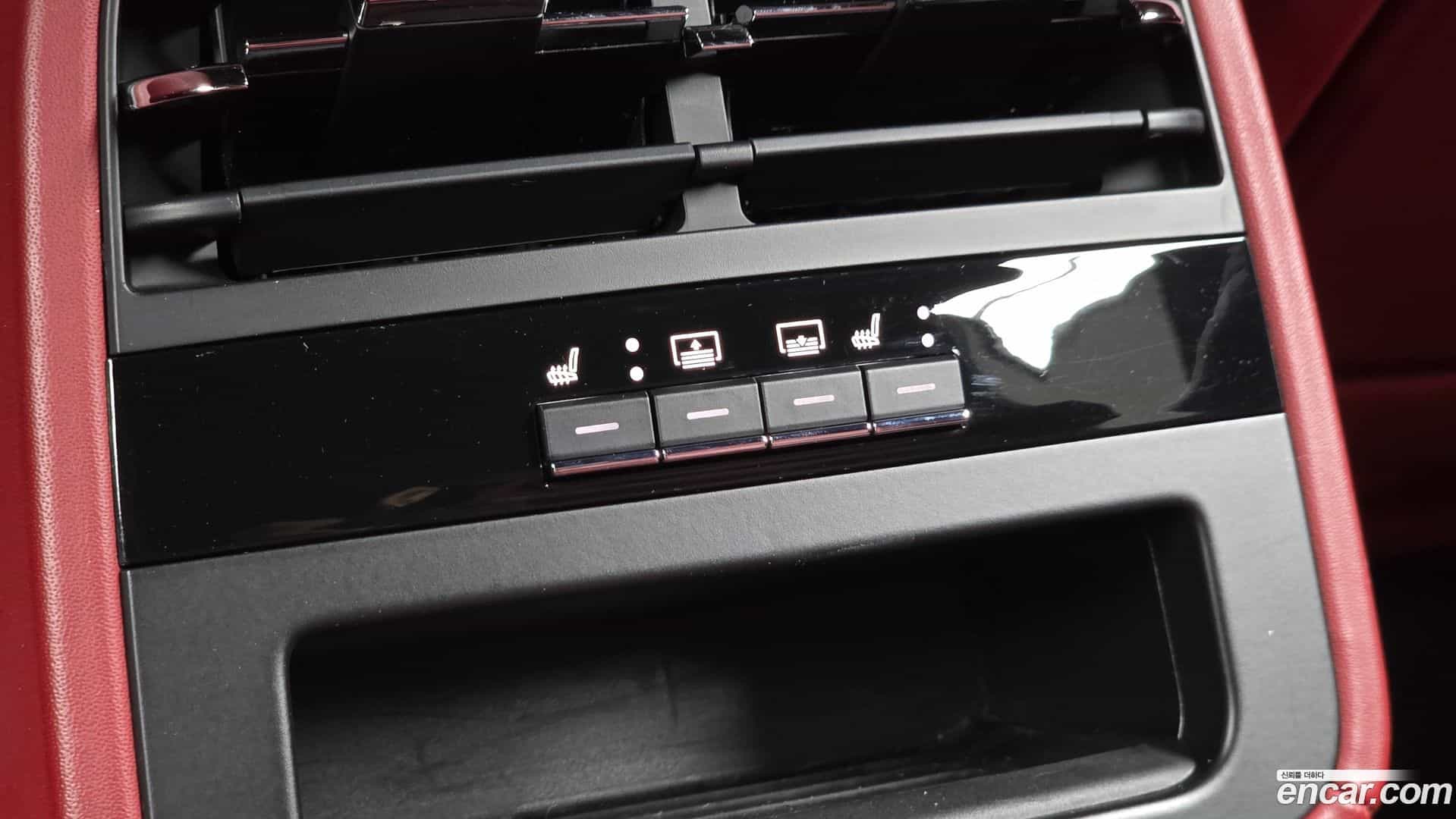 Quattroporte Maserati 2019.8-OPTION-042