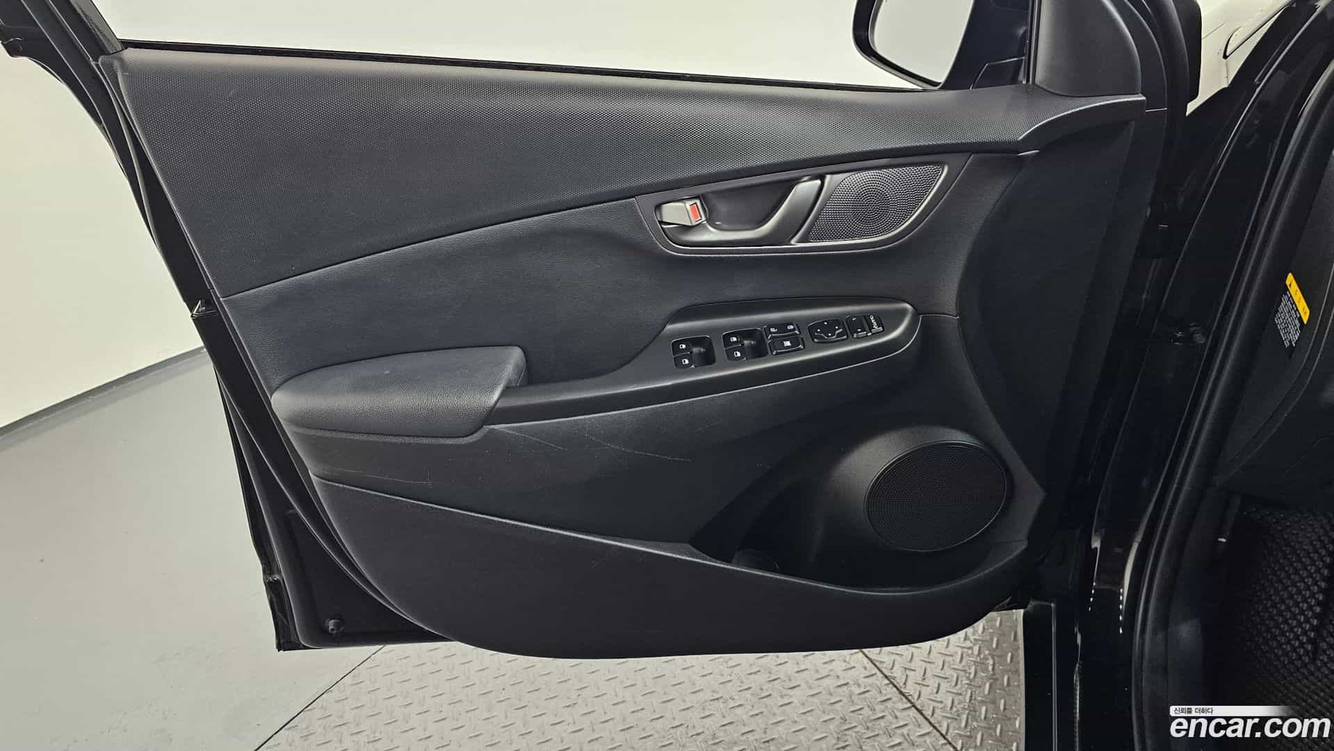 Kona Hyundai 2020.4-INNER-034