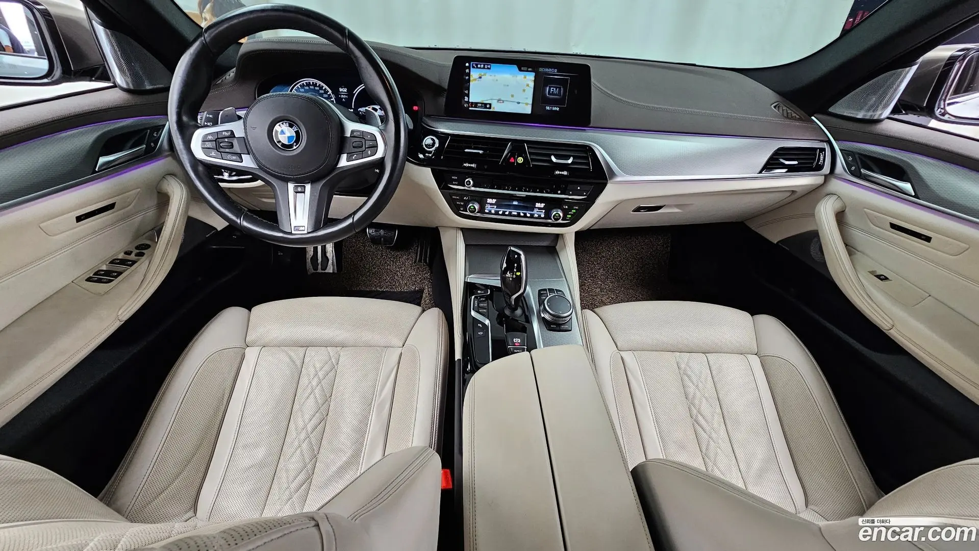 Main__Slider__Photo:5-Series BMW 2018.11-0
