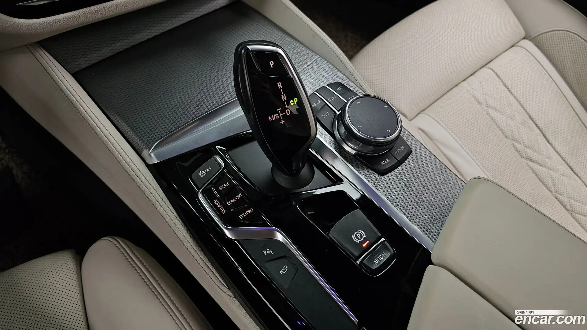 5-Series BMW 2018.11-INNER-009