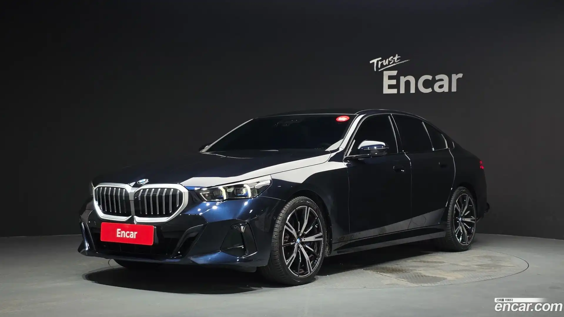 5-Series BMW 2026.0-OUTER-001