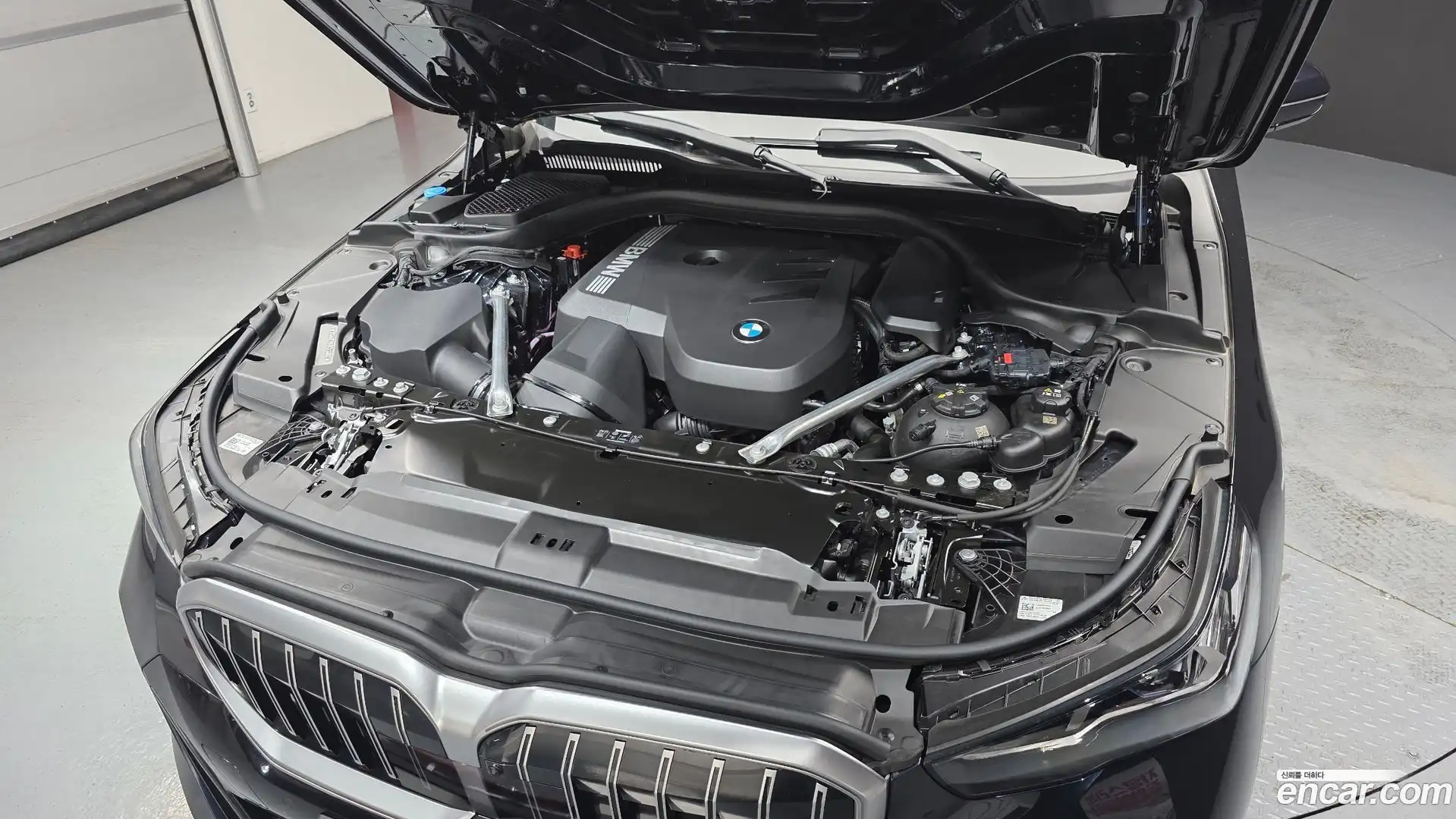 5-Series BMW 2026.0-OUTER-006