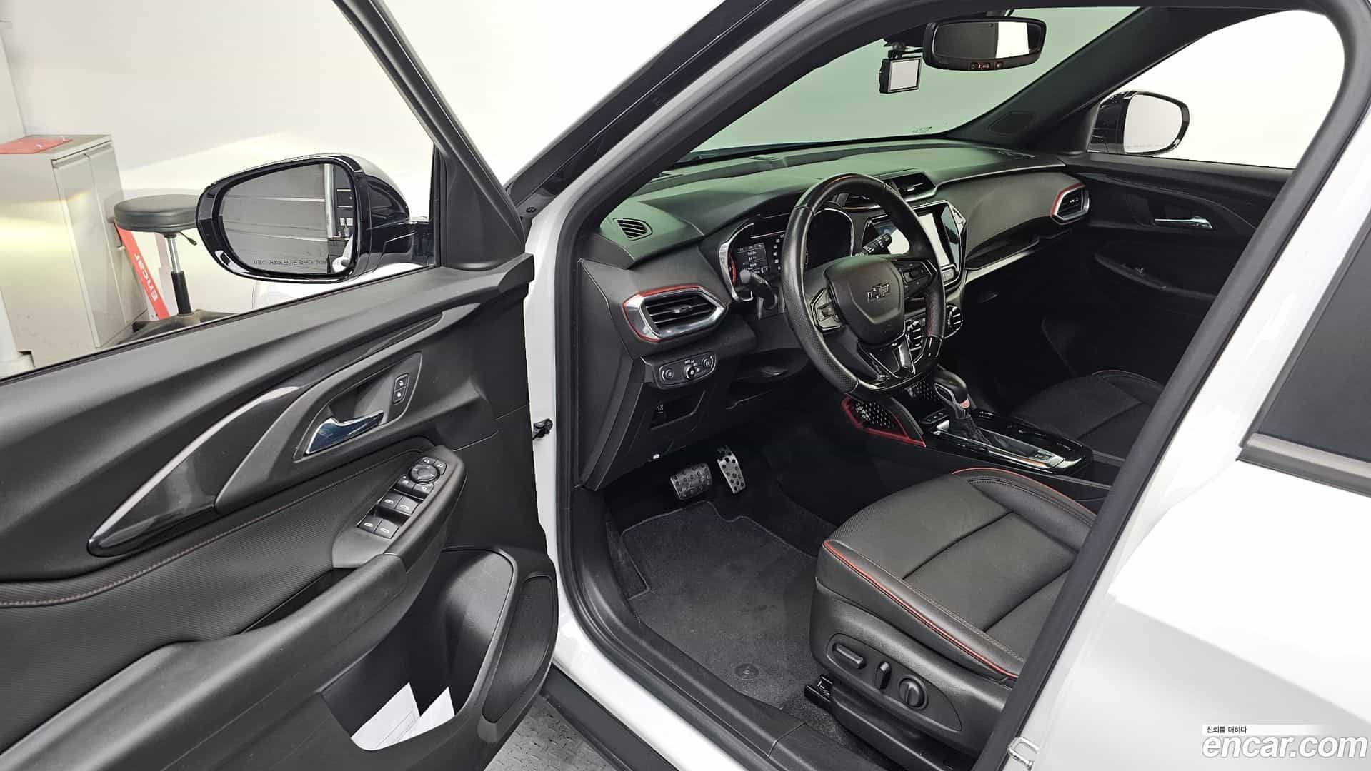 Trailblazer Chevrolet 2020.4-INNER-010