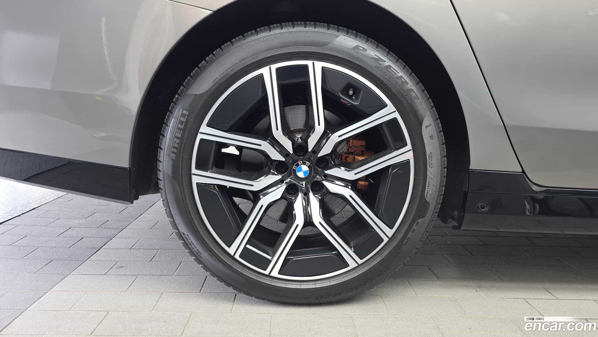 7-Series BMW 2022.11-OUTER-005