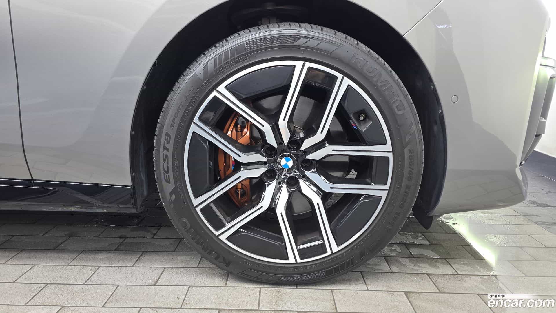 7-Series BMW 2022.11-OUTER-031