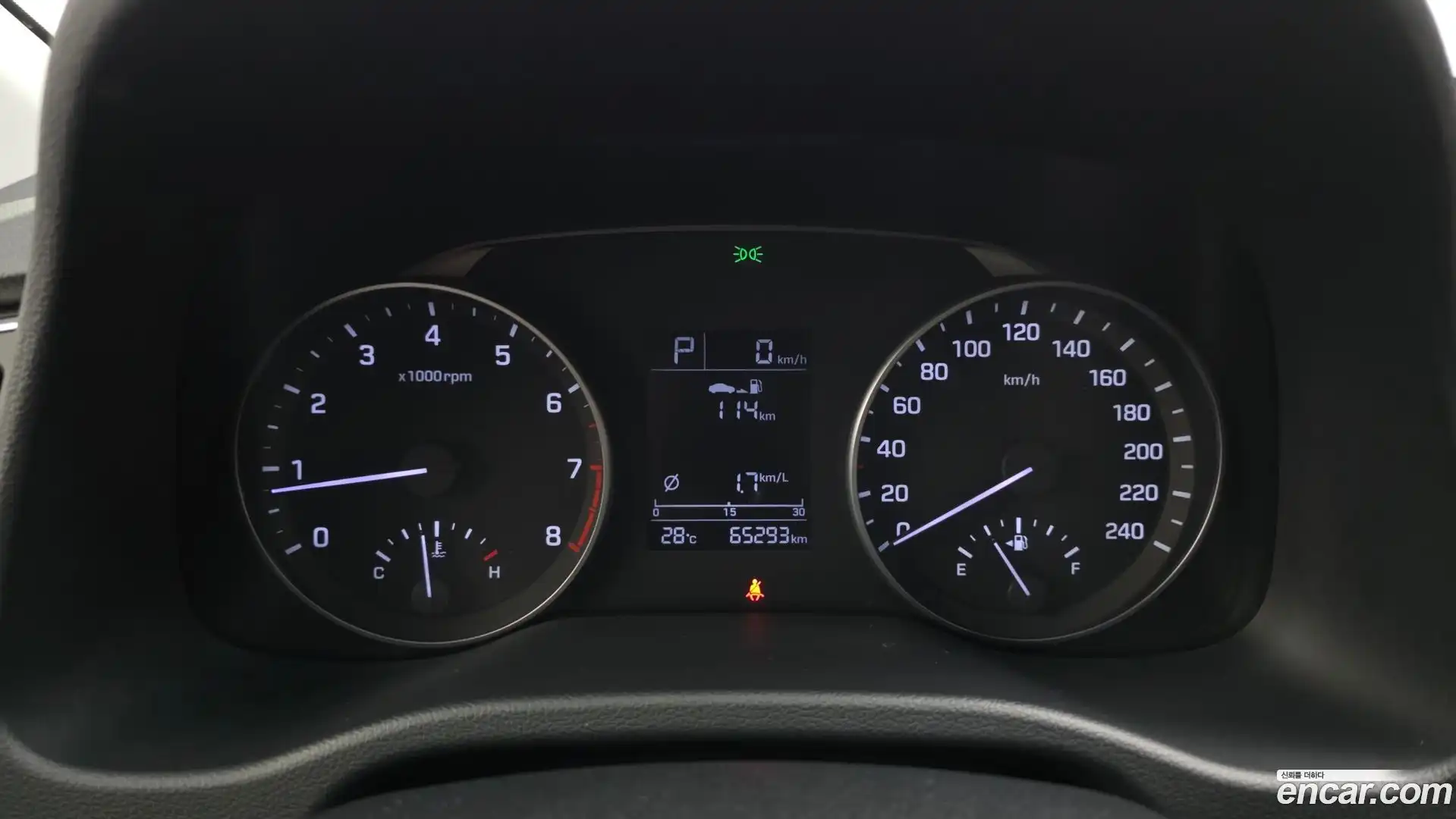 AVANTE Hyundai 2015.9-INNER-008