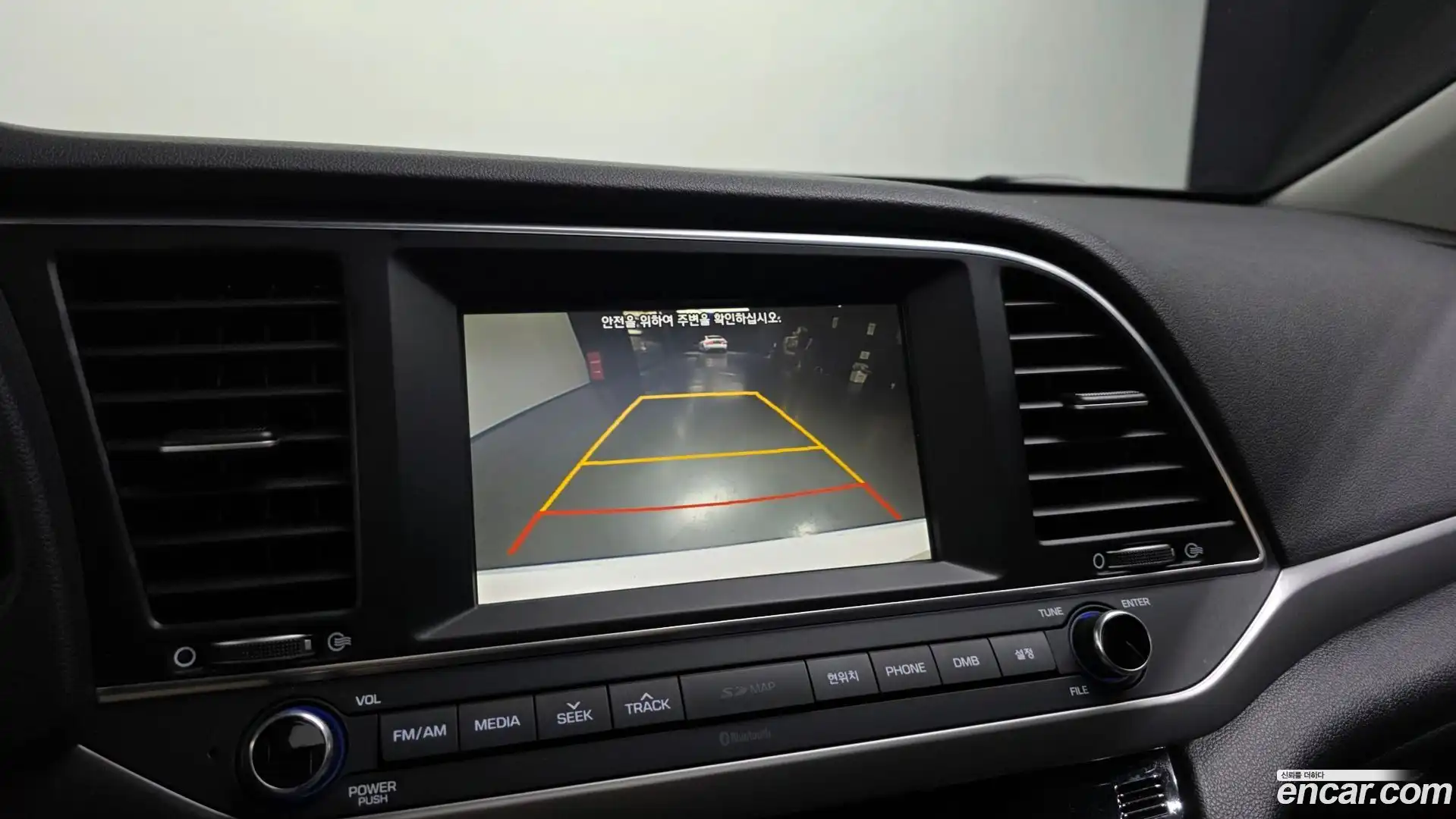 AVANTE Hyundai 2015.9-OPTION-019