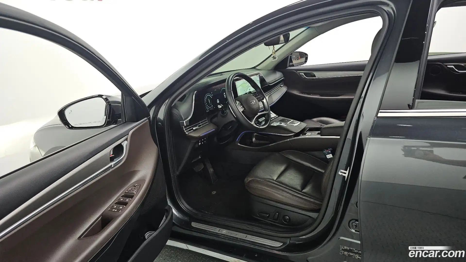 Grandeur Hyundai 2021.4-INNER-010