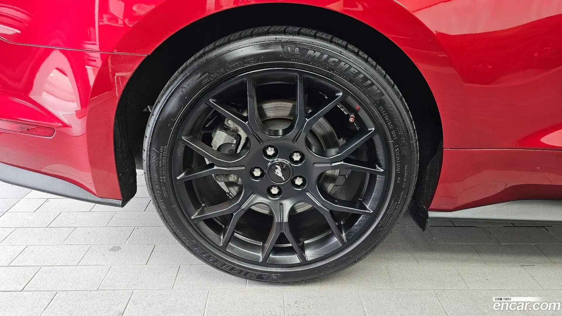 Mustang Ford 2022.5-OUTER-005
