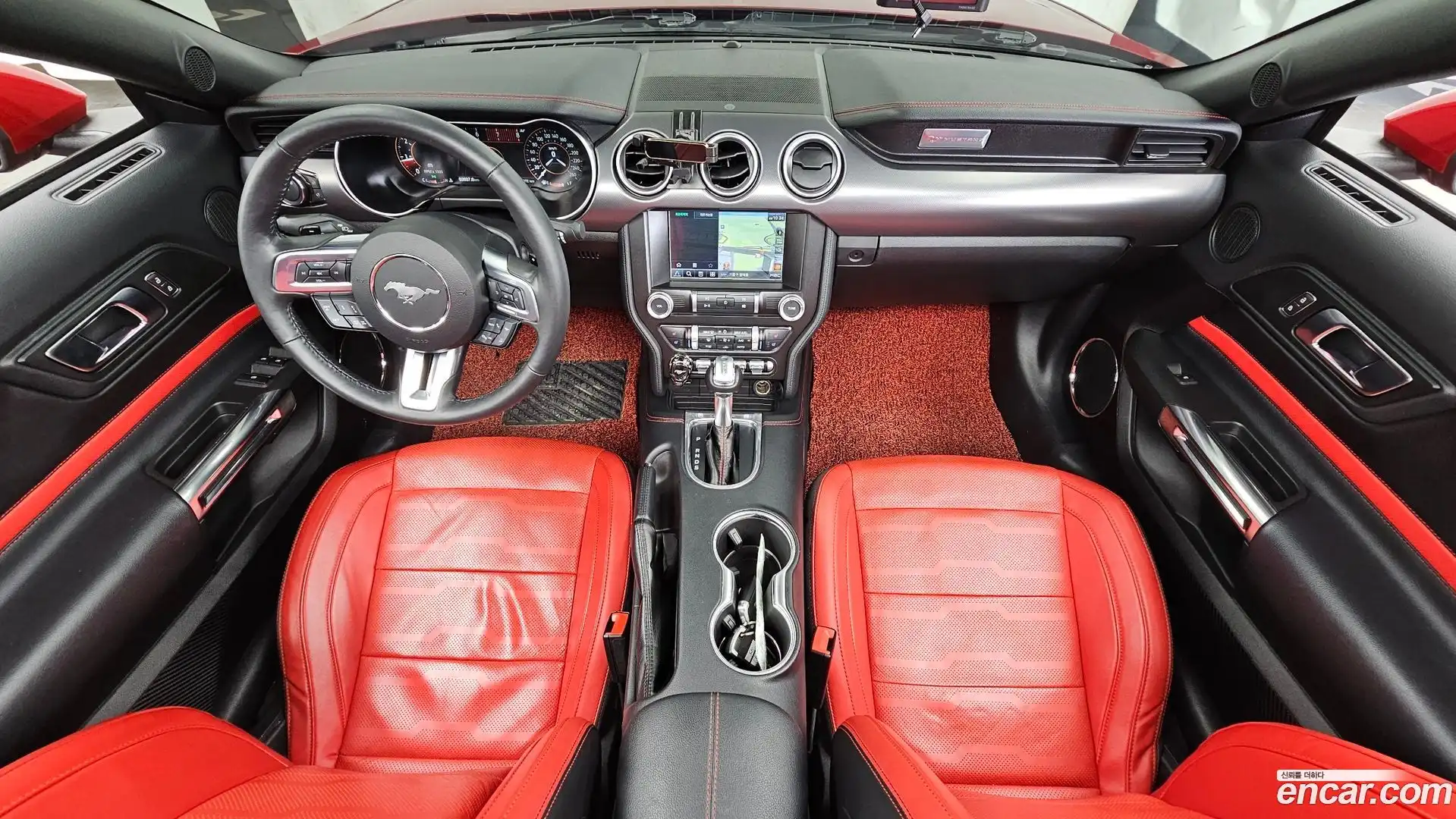 Mustang Ford 2022.5-INNER-007