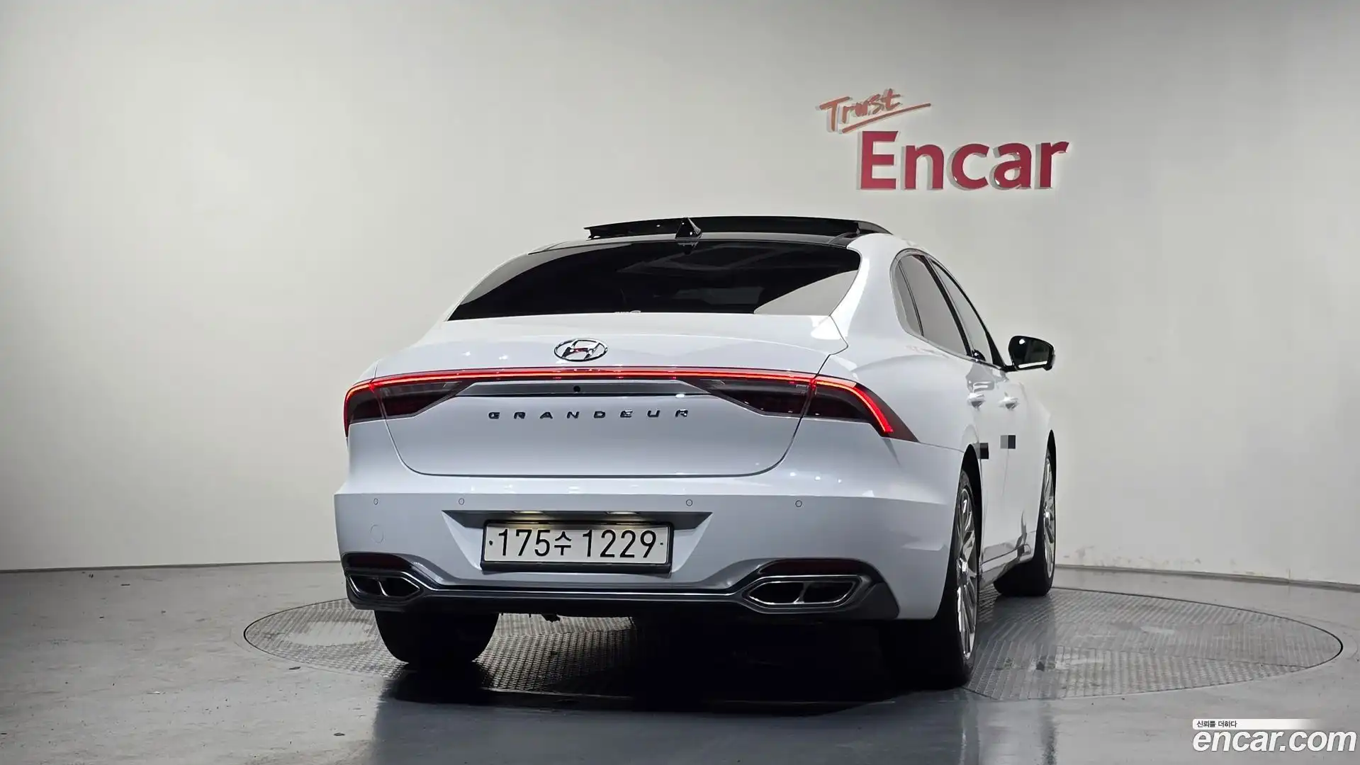 Grandeur Hyundai 2022.6-OUTER-004