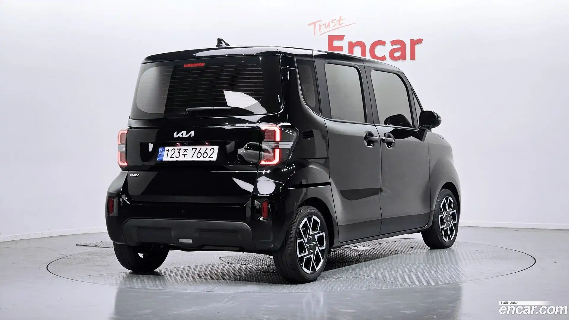 RAY Kia 2023.9-OUTER-002