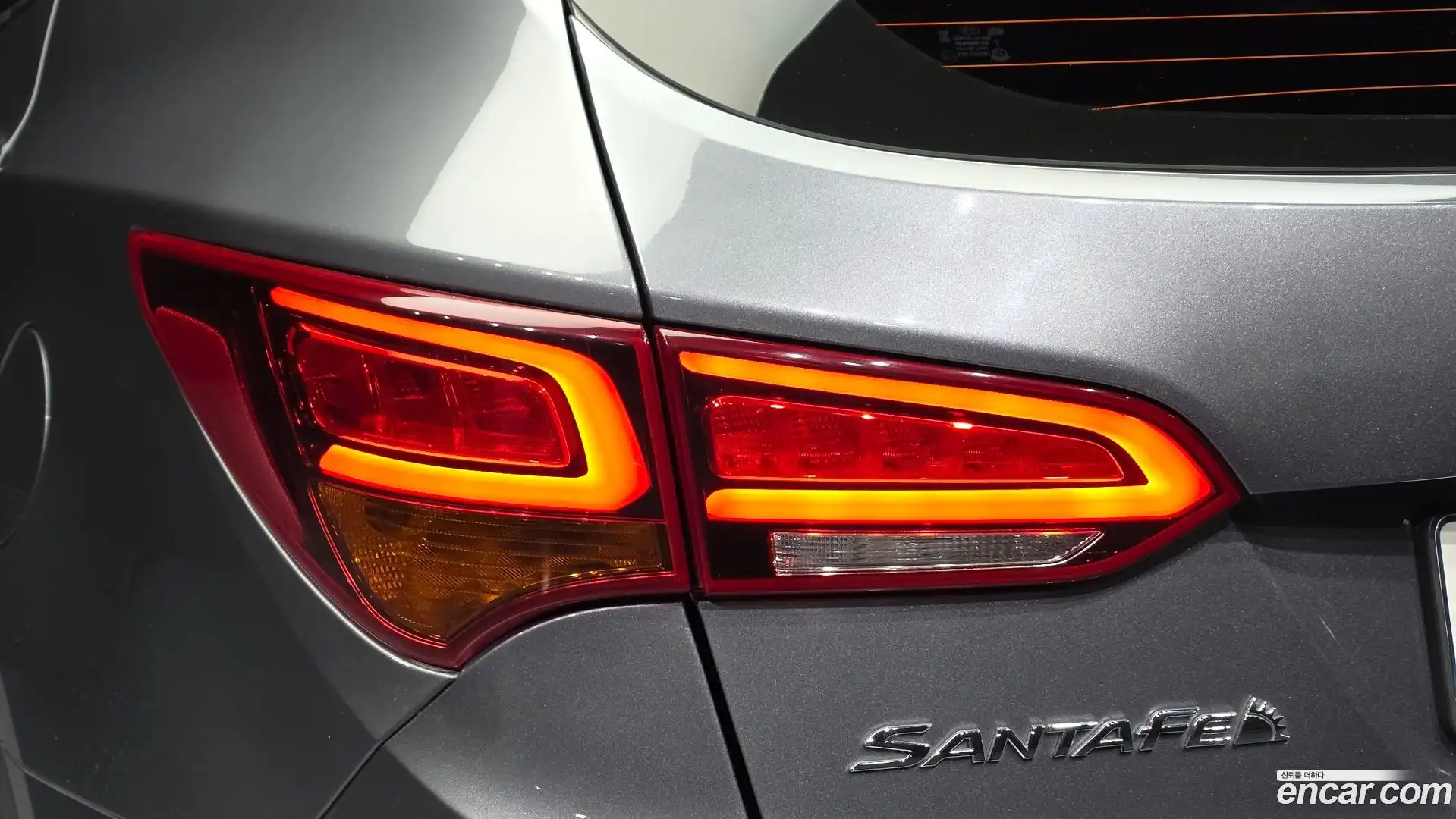Santafe Hyundai 2015.10-OUTER-033
