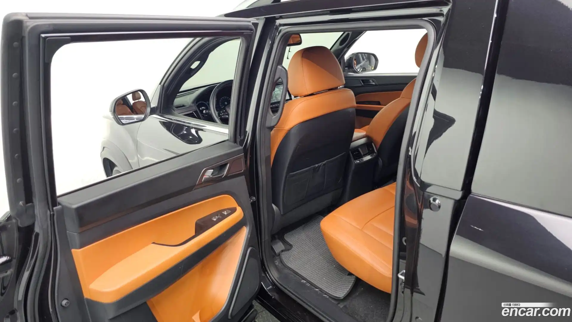 Rexton KG Mobility 2022.5-OPTION-020