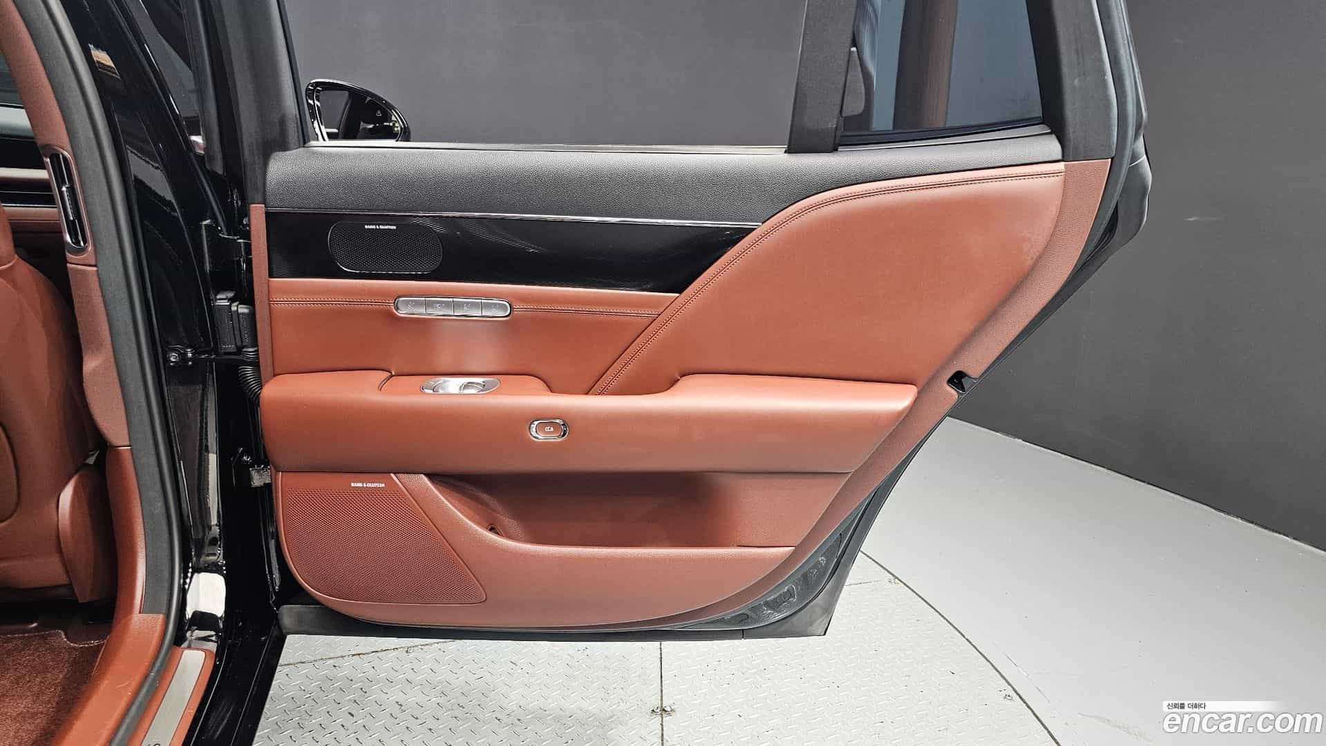 G90 Genesis 2022.6-INNER-035