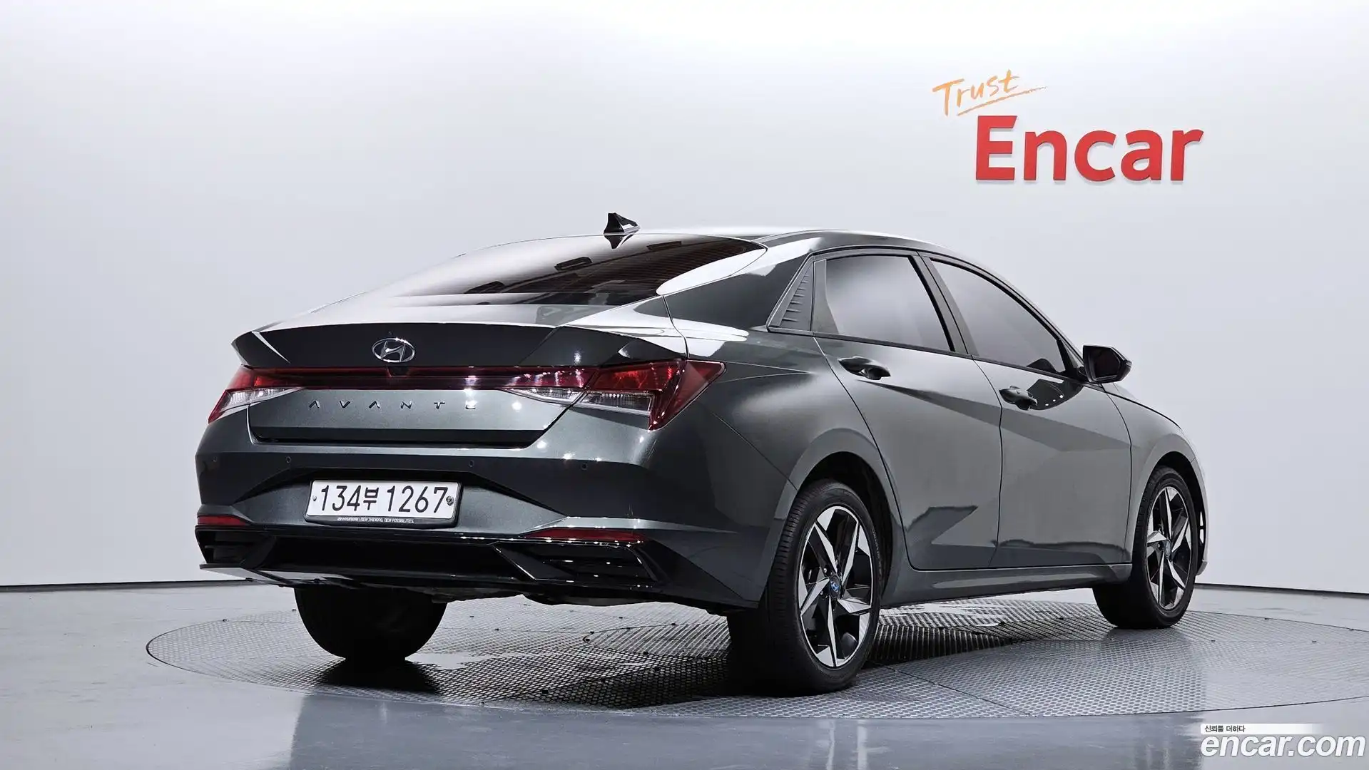 AVANTE Hyundai 2020.5-OUTER-002