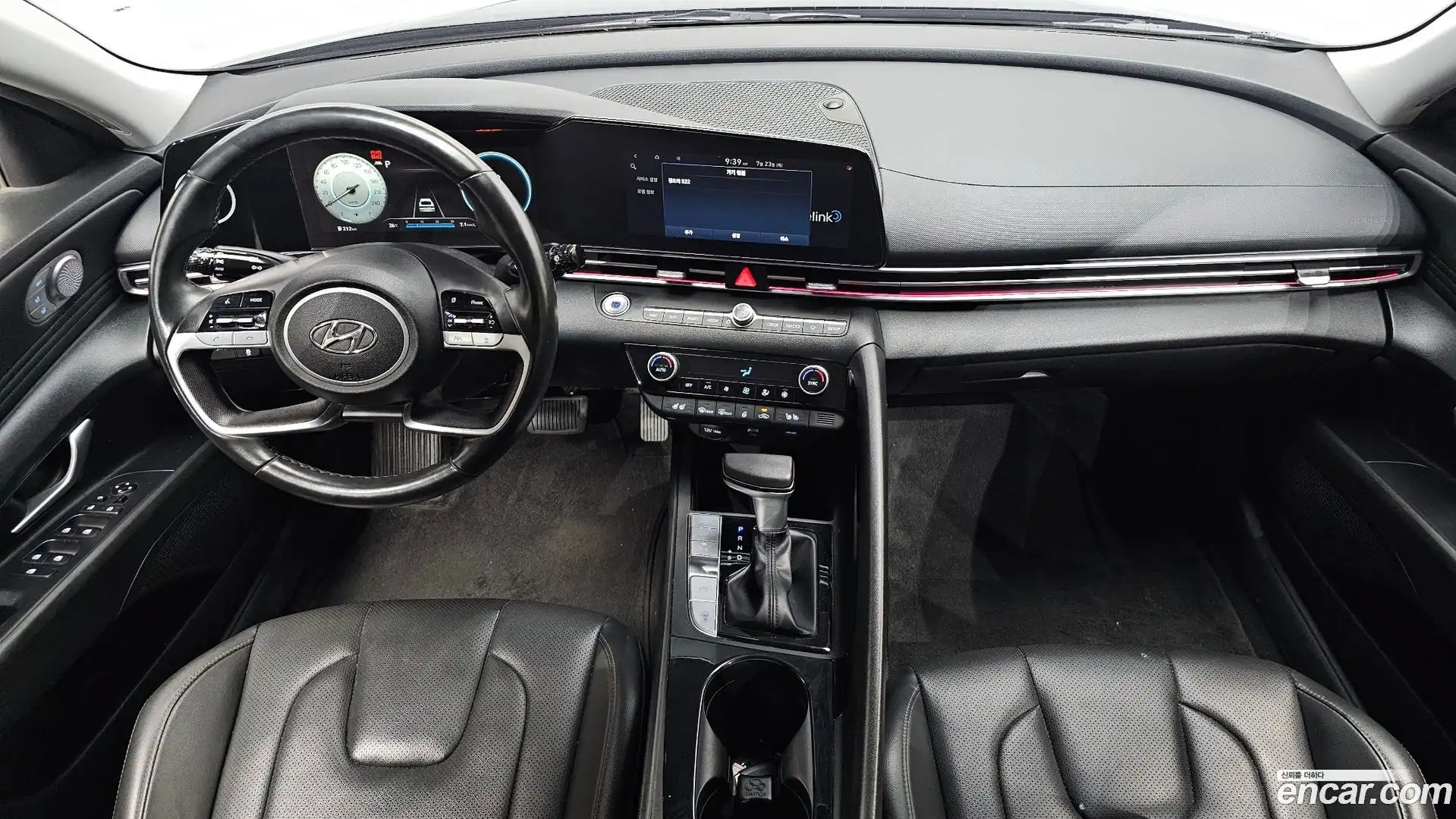 AVANTE Hyundai 2020.5-INNER-007