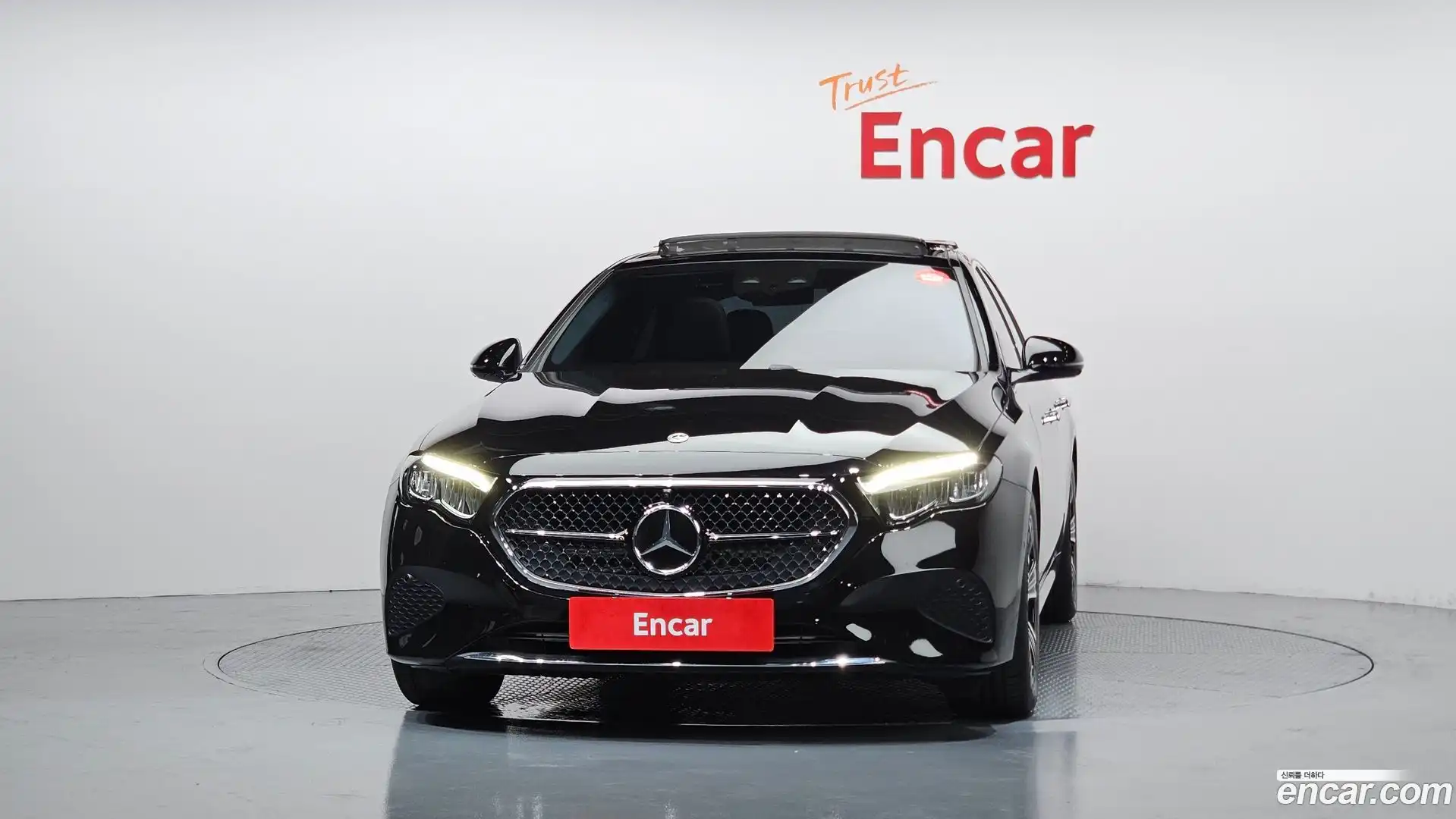 E-Class Mercedes-Benz 2024.8-OUTER-003