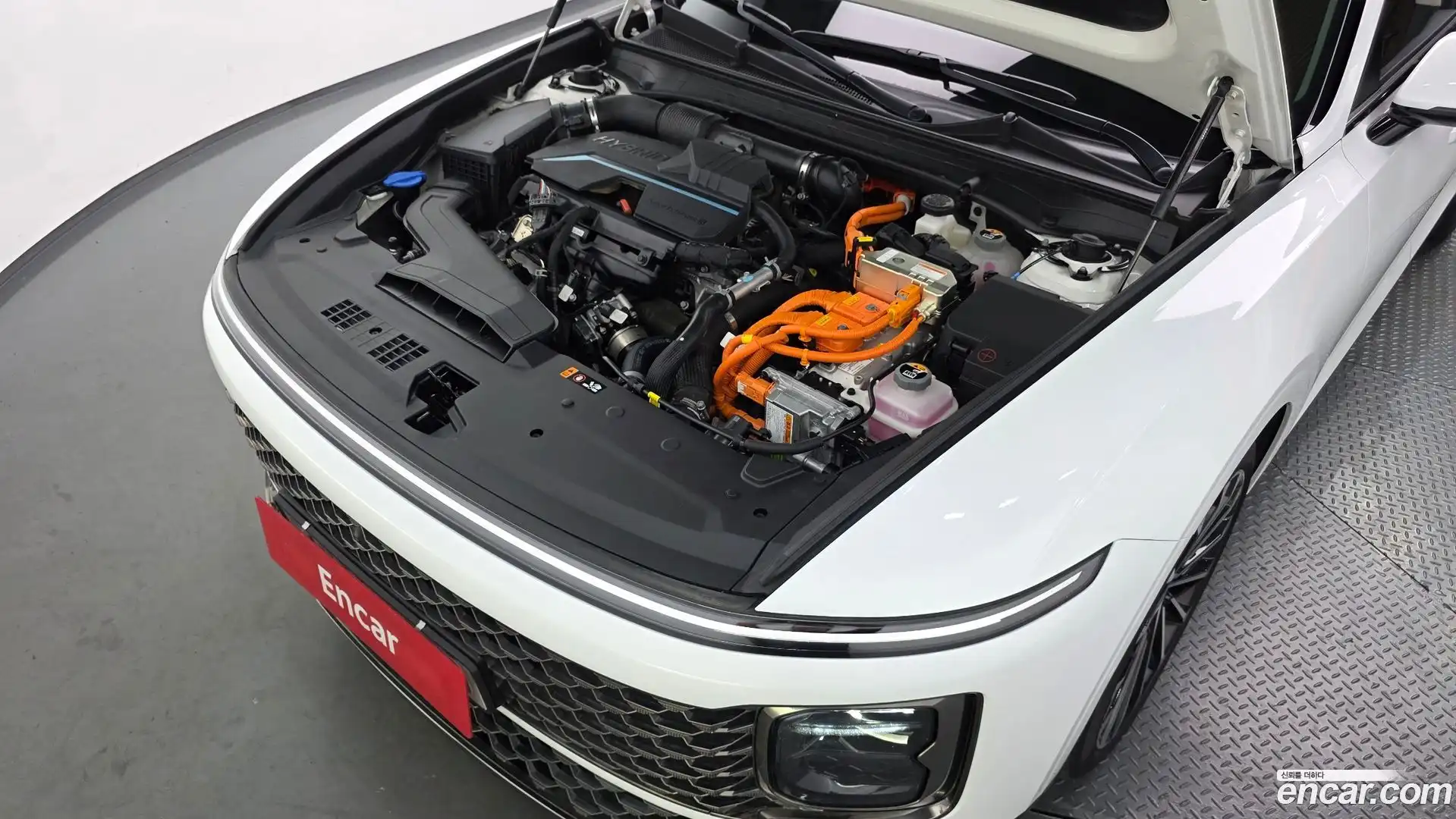 Grandeur Hyundai 2023.11-OUTER-006