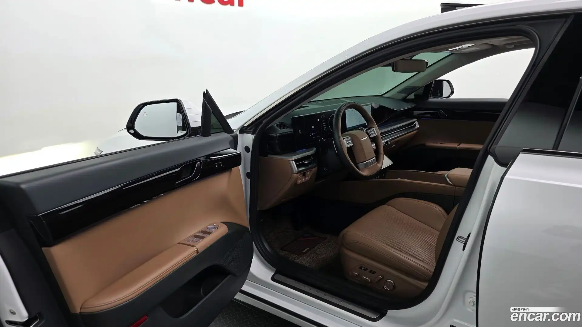 Grandeur Hyundai 2023.11-INNER-010