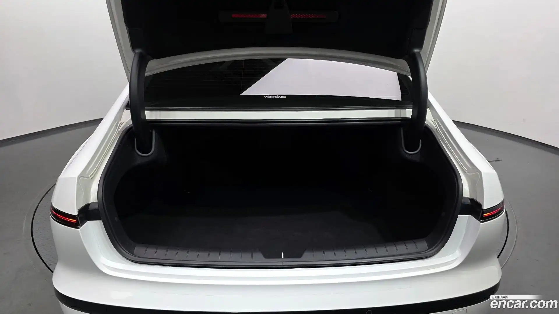Grandeur Hyundai 2023.11-OPTION-024