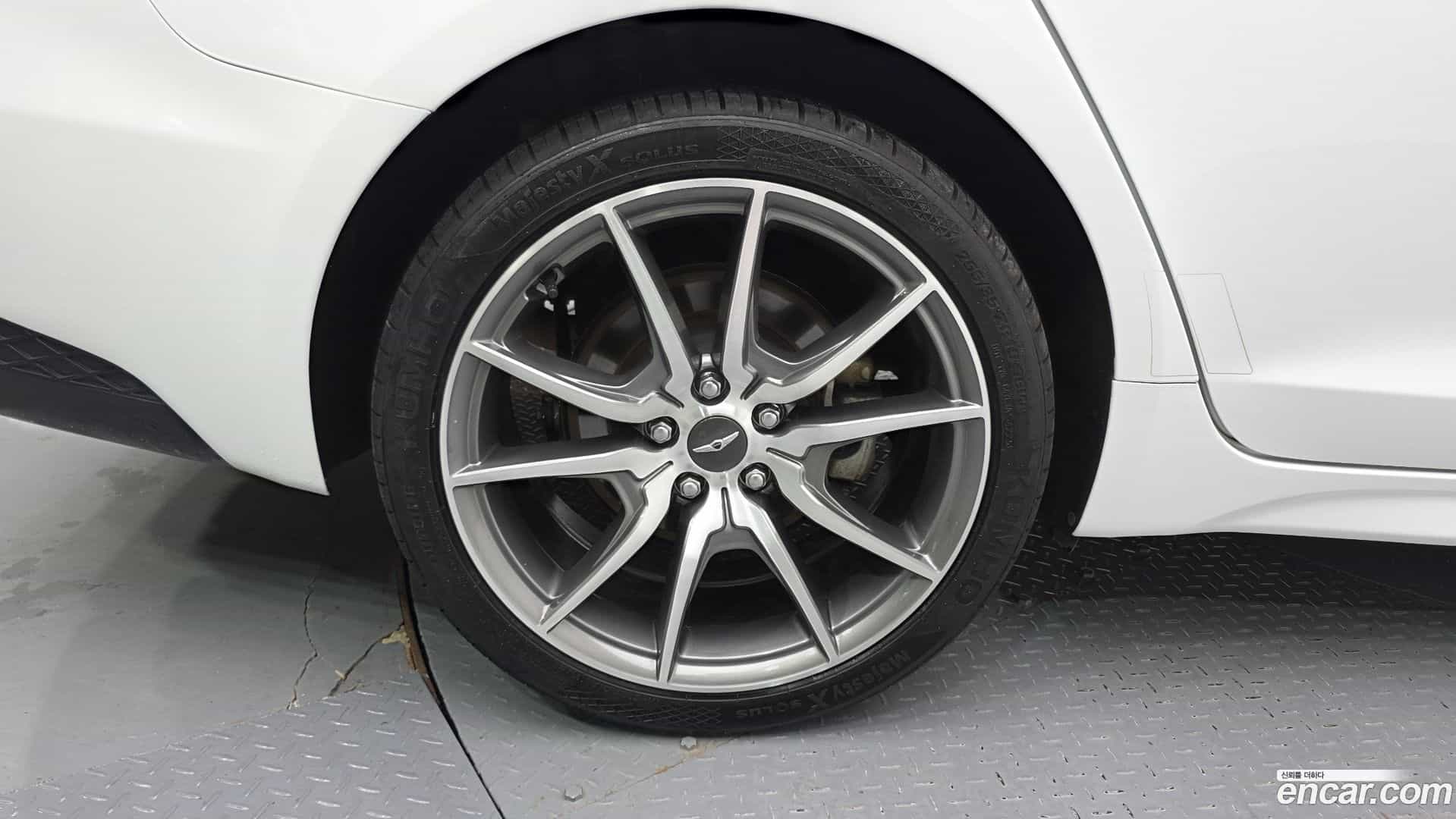 G70 Genesis 2022.7-OUTER-005