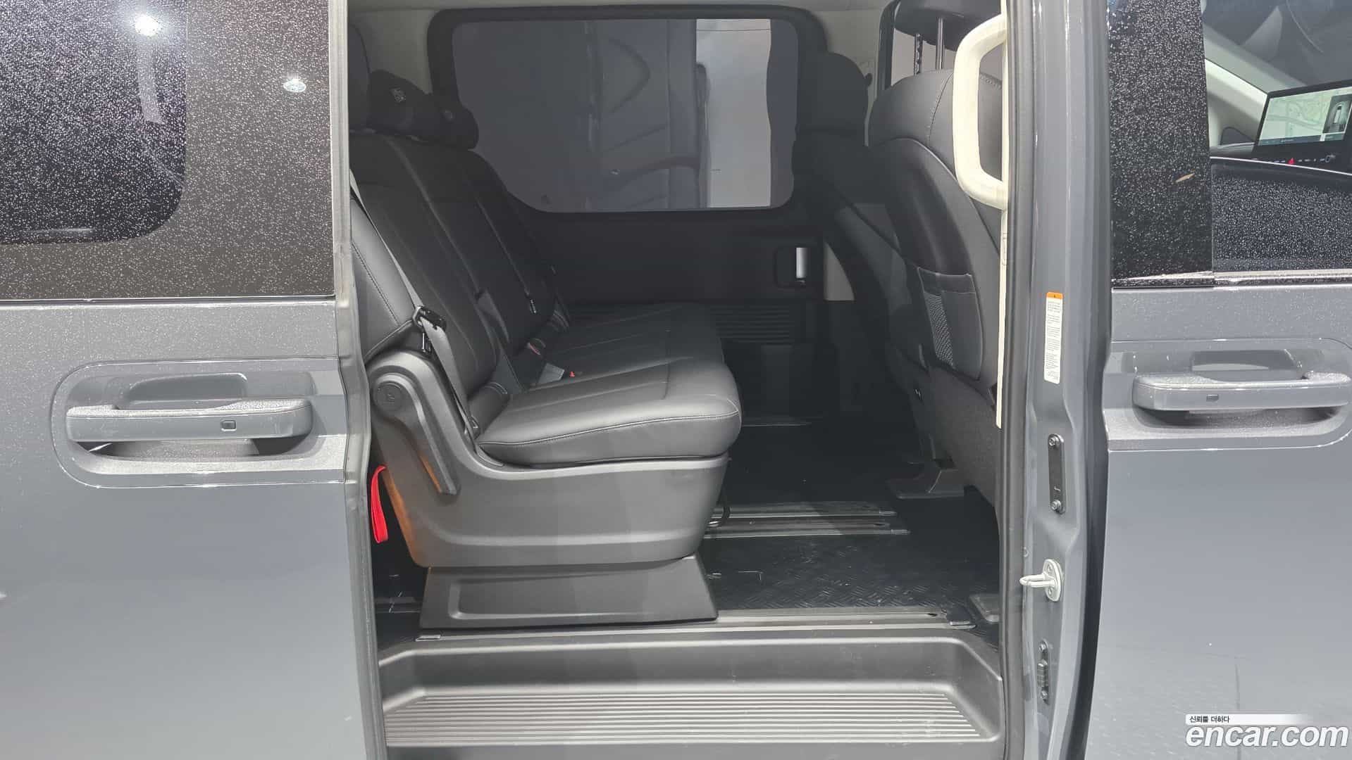 Staria Hyundai 2026.1-OPTION-015