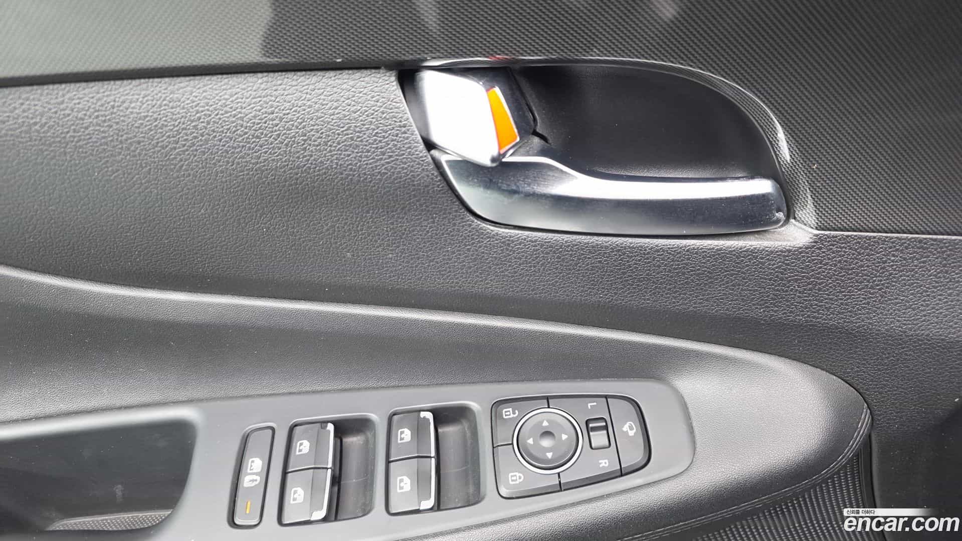 Santafe Hyundai 2022.3-OPTION-041
