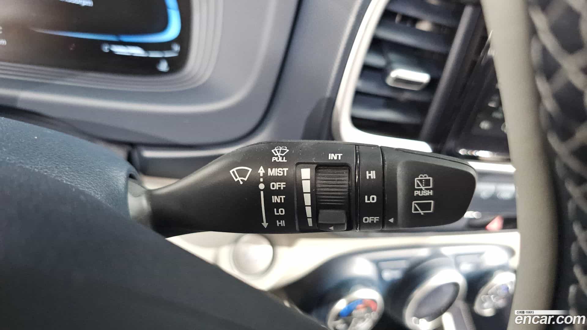 Venue Hyundai 2024.11-OPTION-041